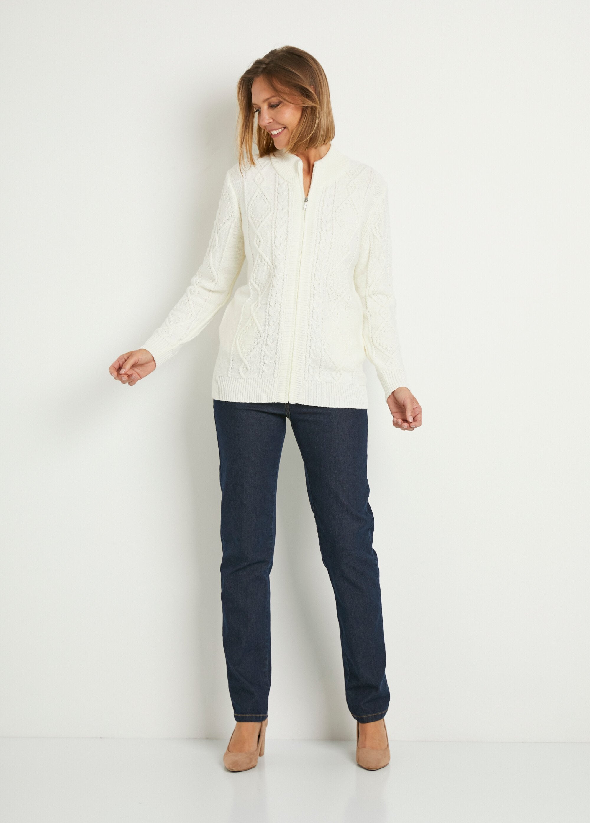 Gilet_zippé_chaud_col_montant_torsades_Ecru_SF1_slim