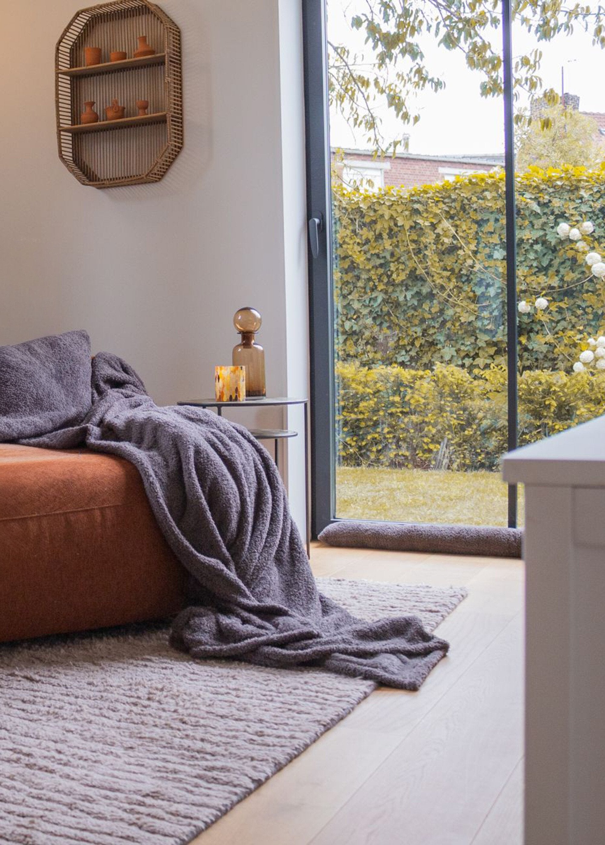 Grand_plaid_chaud_coral_fleece_2m_x_1,5m_Gris_SF1_slim