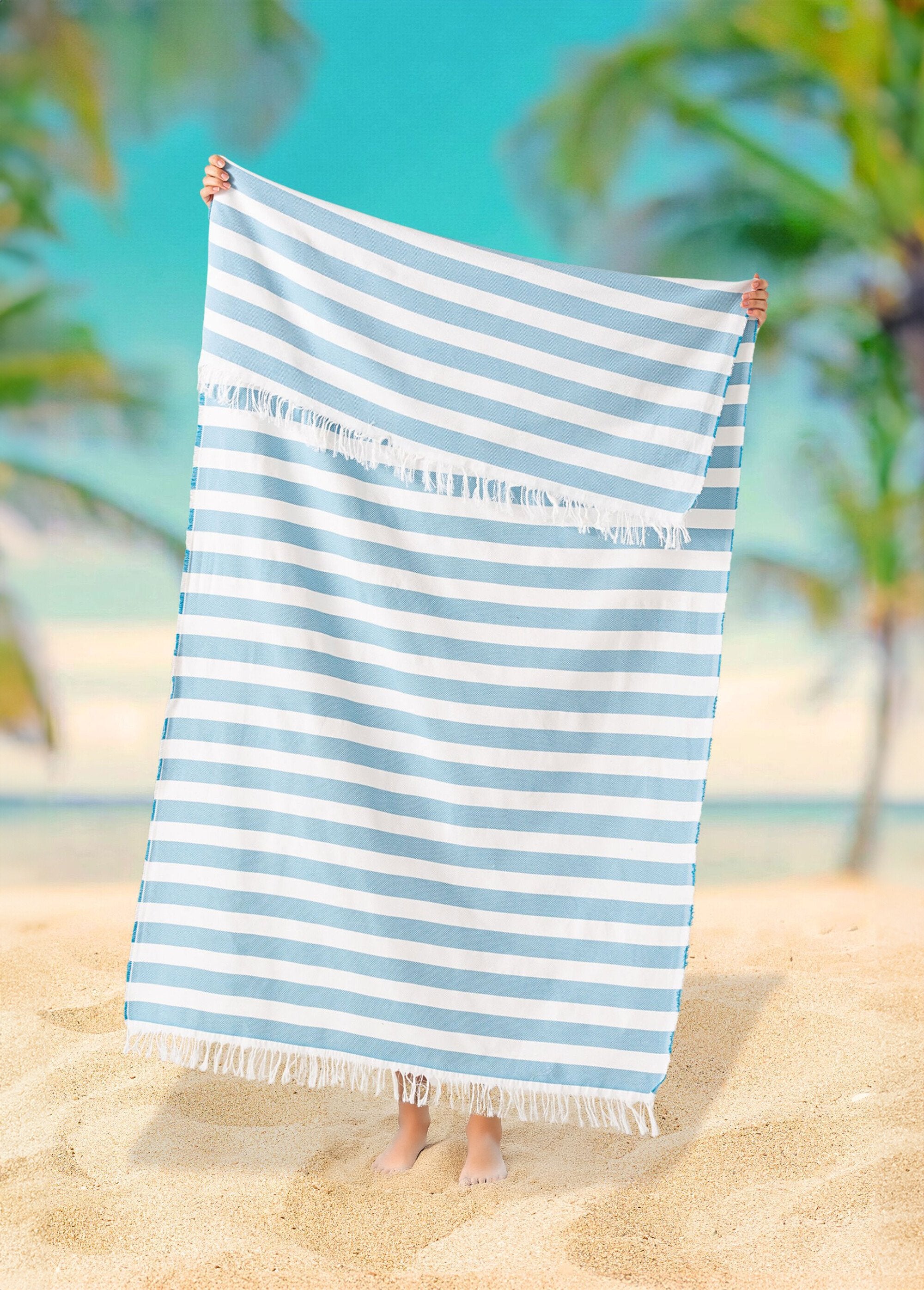 Grande_fouta_de_plage_rayée_en_coton_Raye_turquoise_DE4_slim
