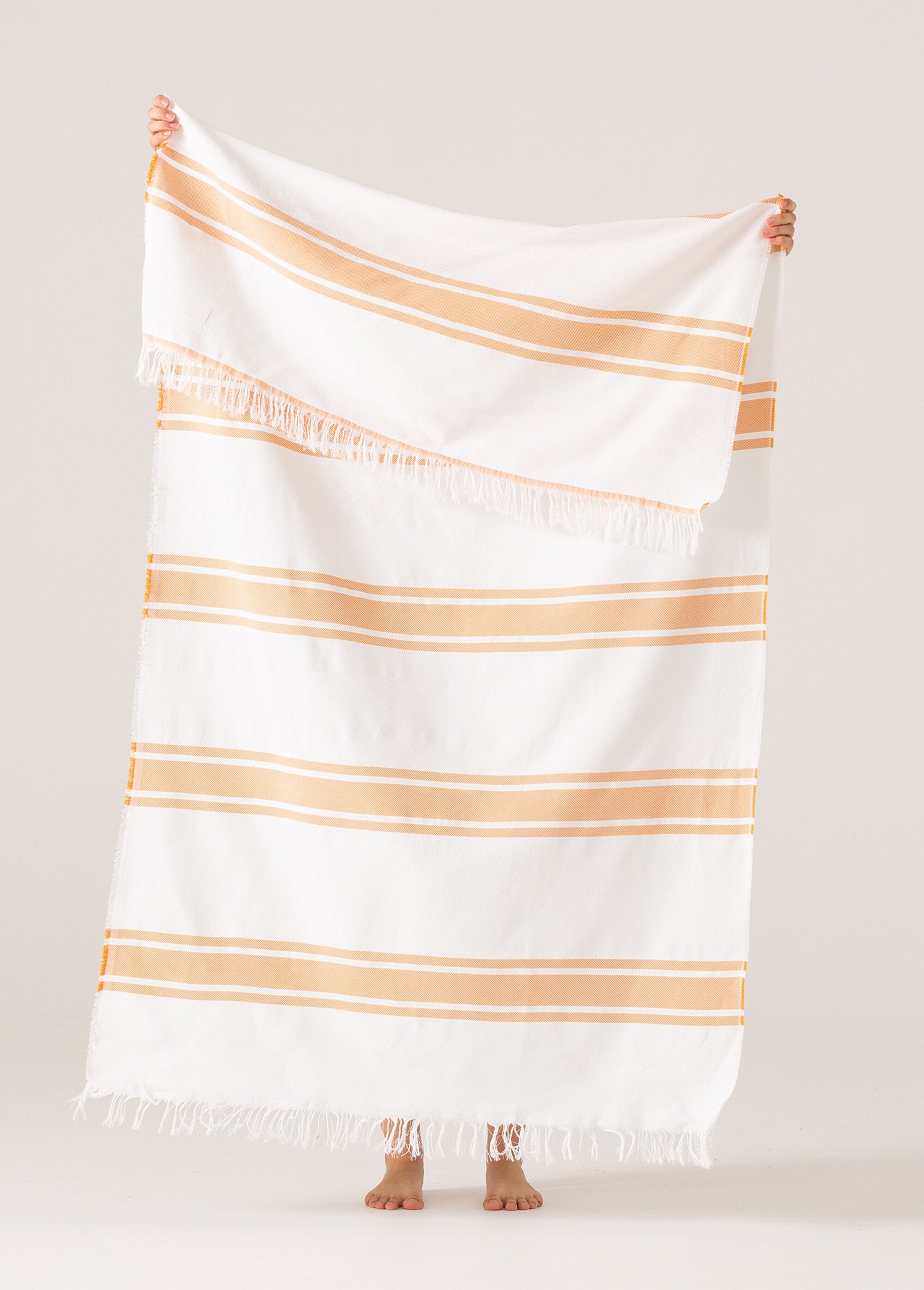 Grote_gestreepte_katoenen_strandfouta_Raye_orange_DE1_slim