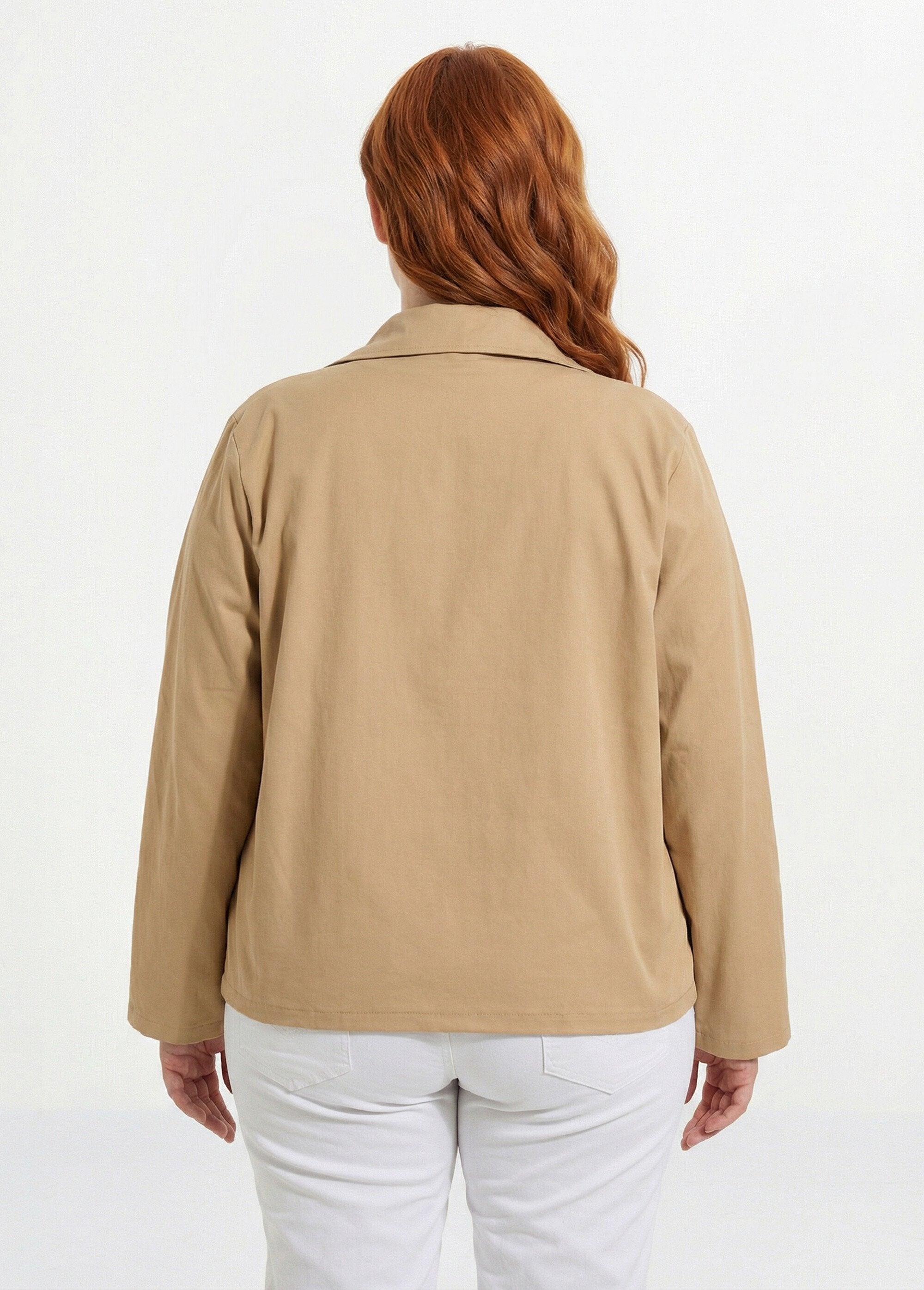 Veste_courte_en_coton,_col_claudine_Beige_DO1_curvy
