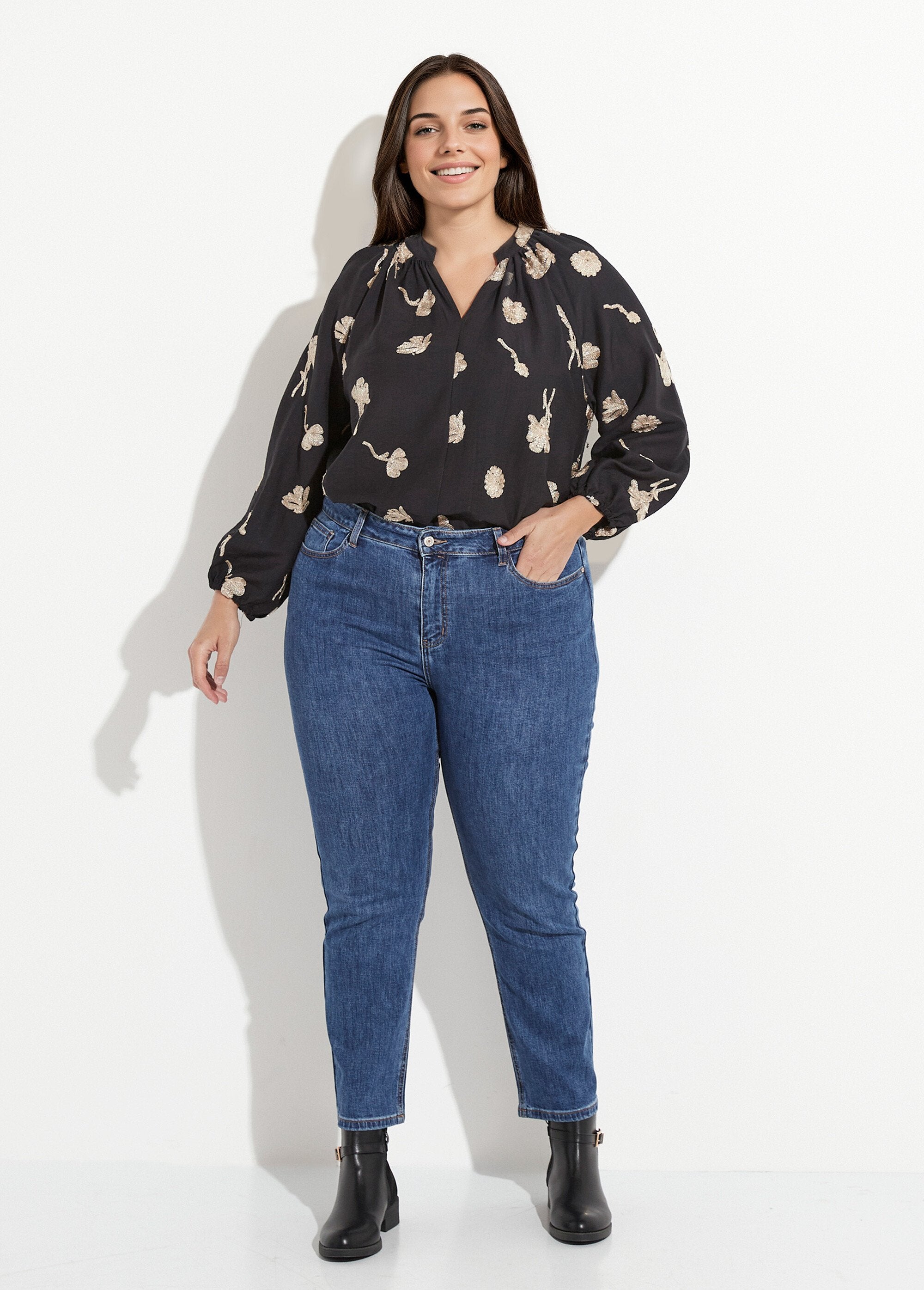 Jean_mom_en_denim,_spécial_GRANDE_TAILLE_Denim_moyen_SF1_curvy