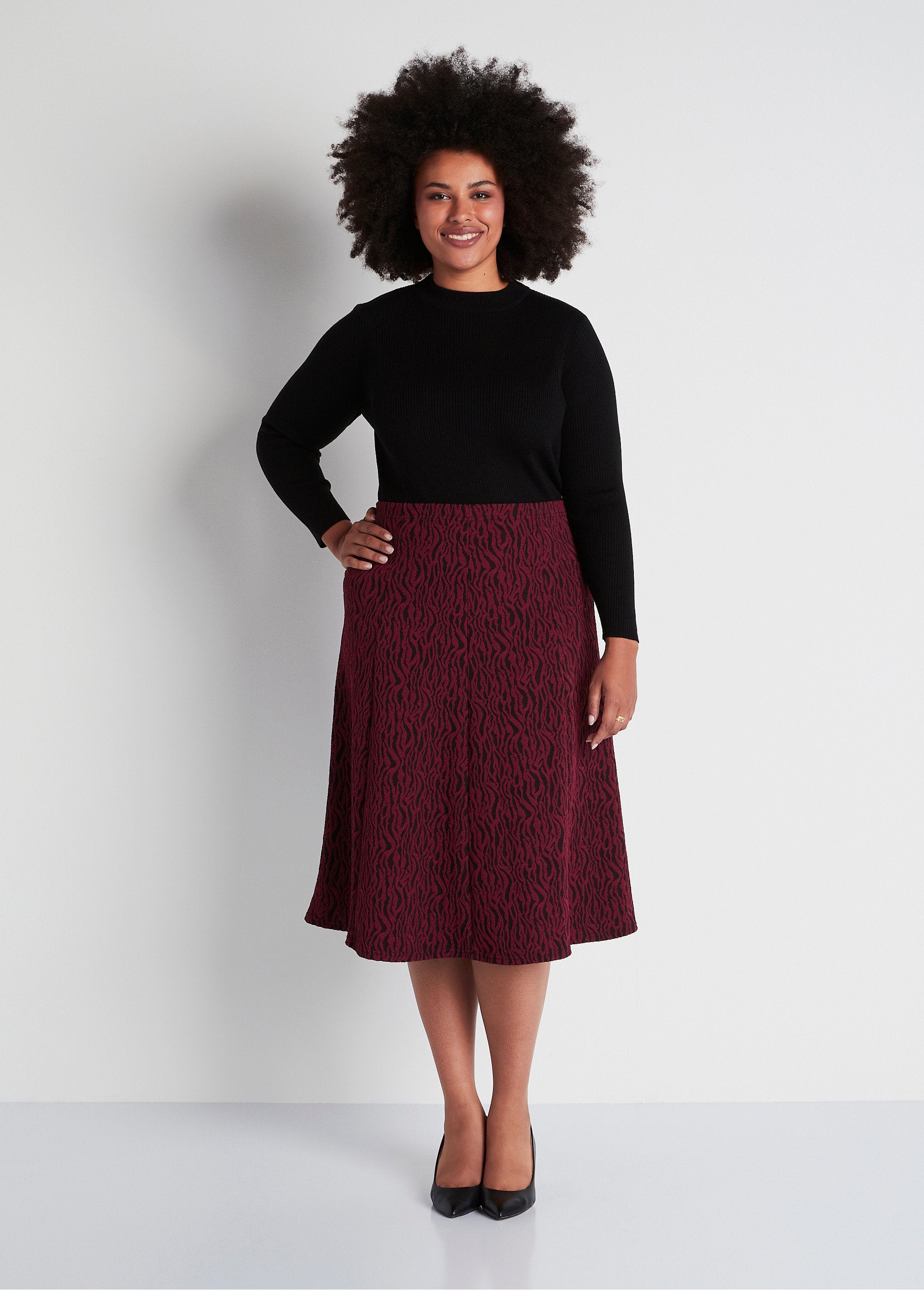 Jupe_longue_évasée_maille_jacquard_Bordeaux_zebre_SF1_curvy