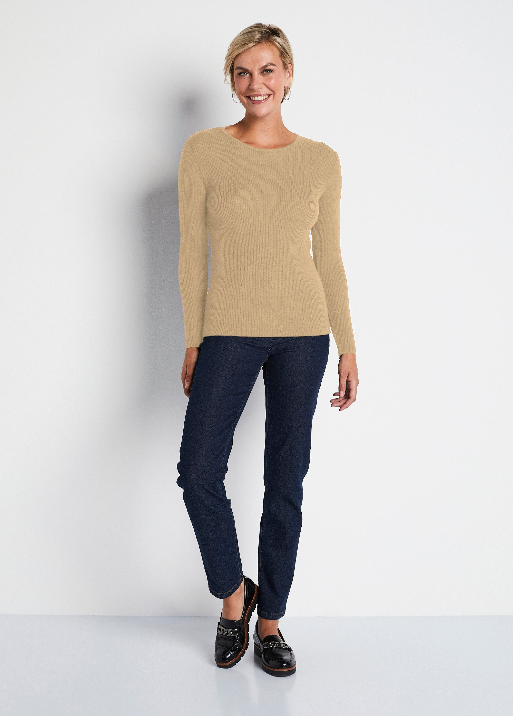 Pull_chaud_col_rond_laine_mérinos_Camel_SF1_slim