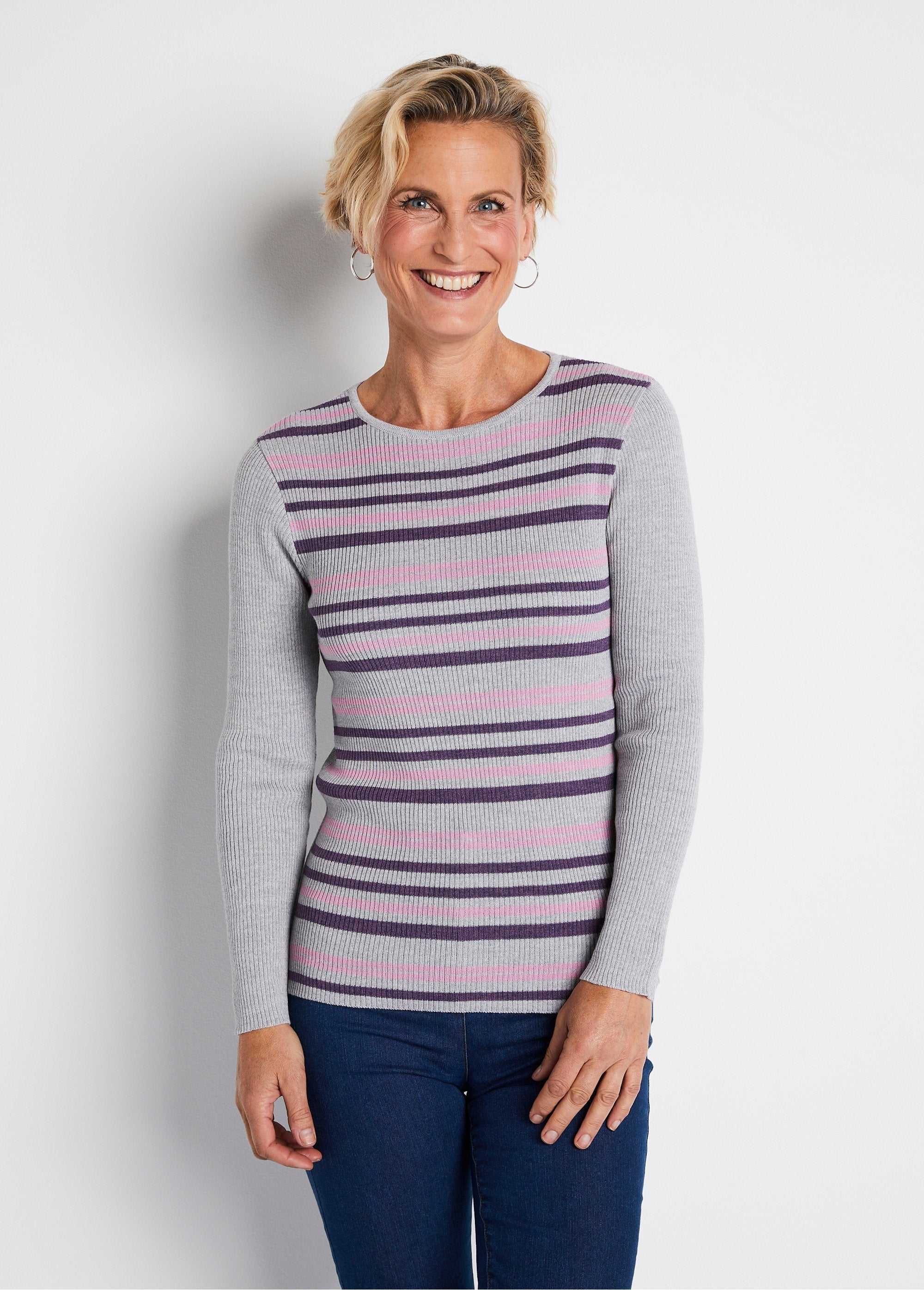 Pull_chaud_col_rond_laine_mérinos_Raye_argent_et_prune_FA1_slim