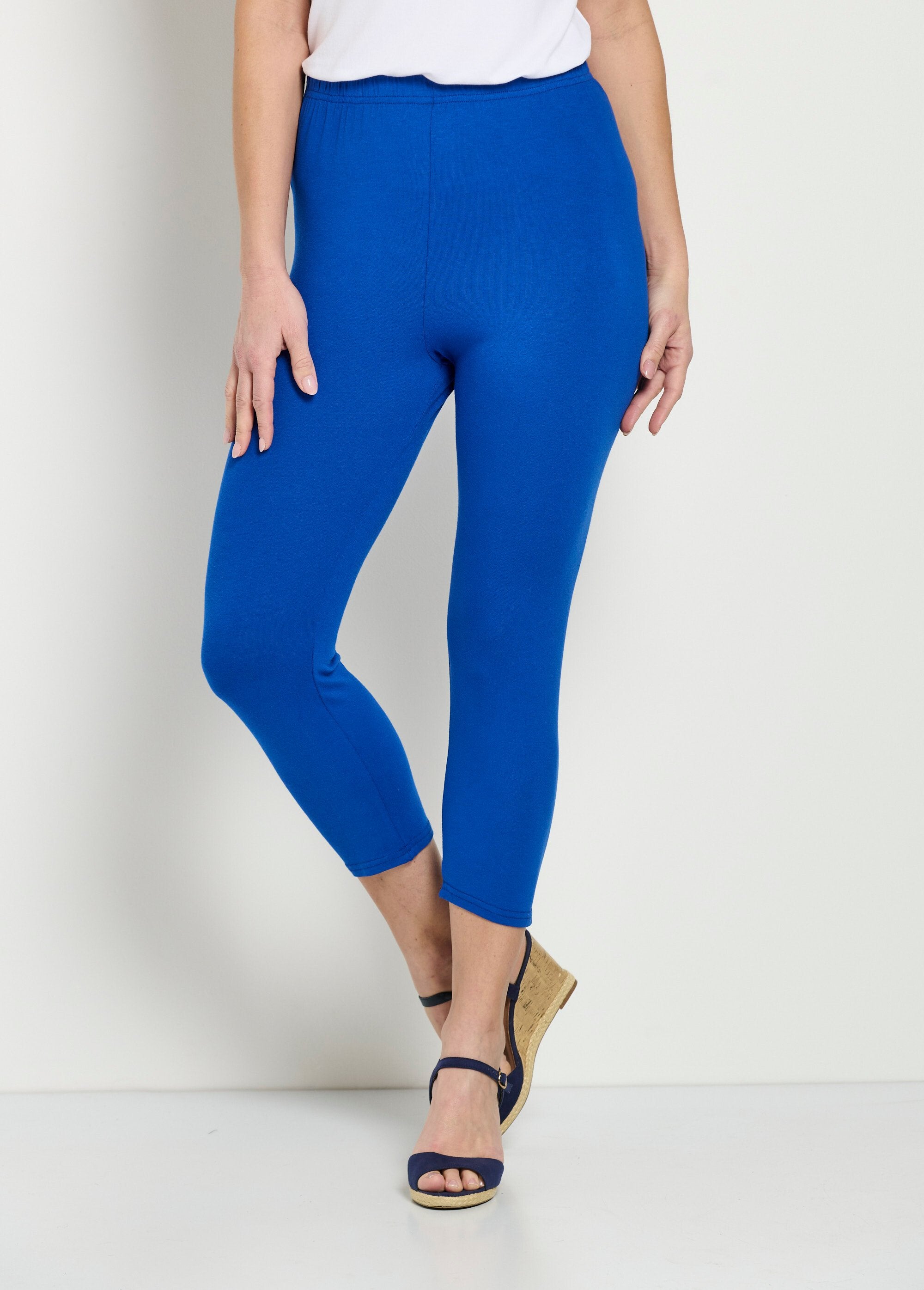 Korte_legging_met_elastische_tailleband_Uni_bleu_FA1_slim