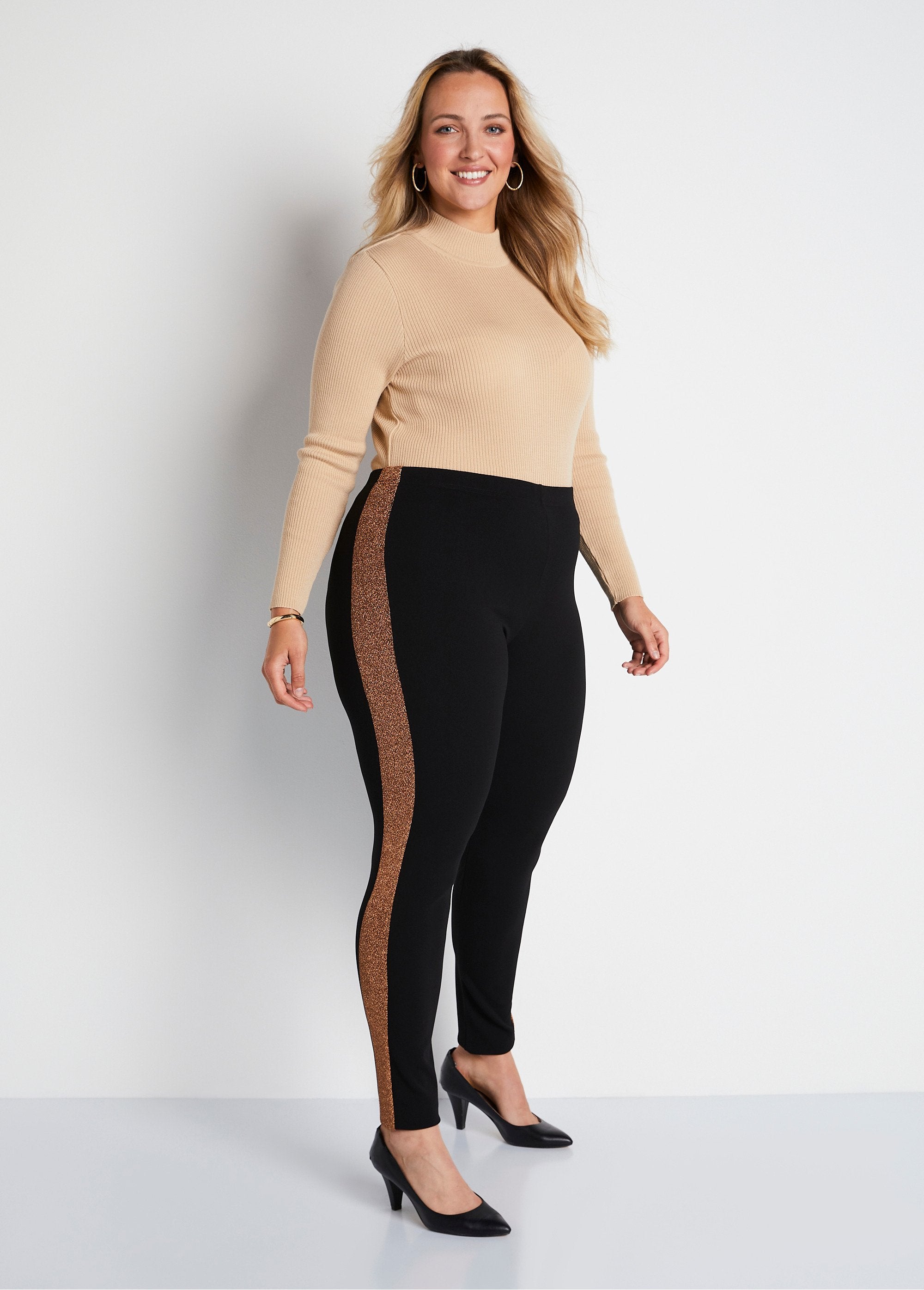 Legging_taille_élastiquée_côtés_brillants_Noir_SF1_curvy