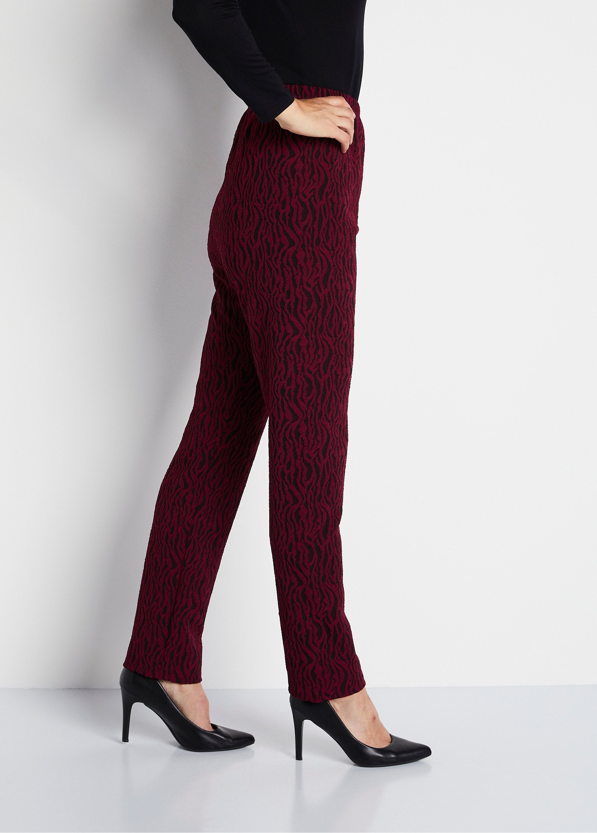 Legging_taille_élastiquée_maille_jacquard_Bordeaux_zebre_DR1_slim