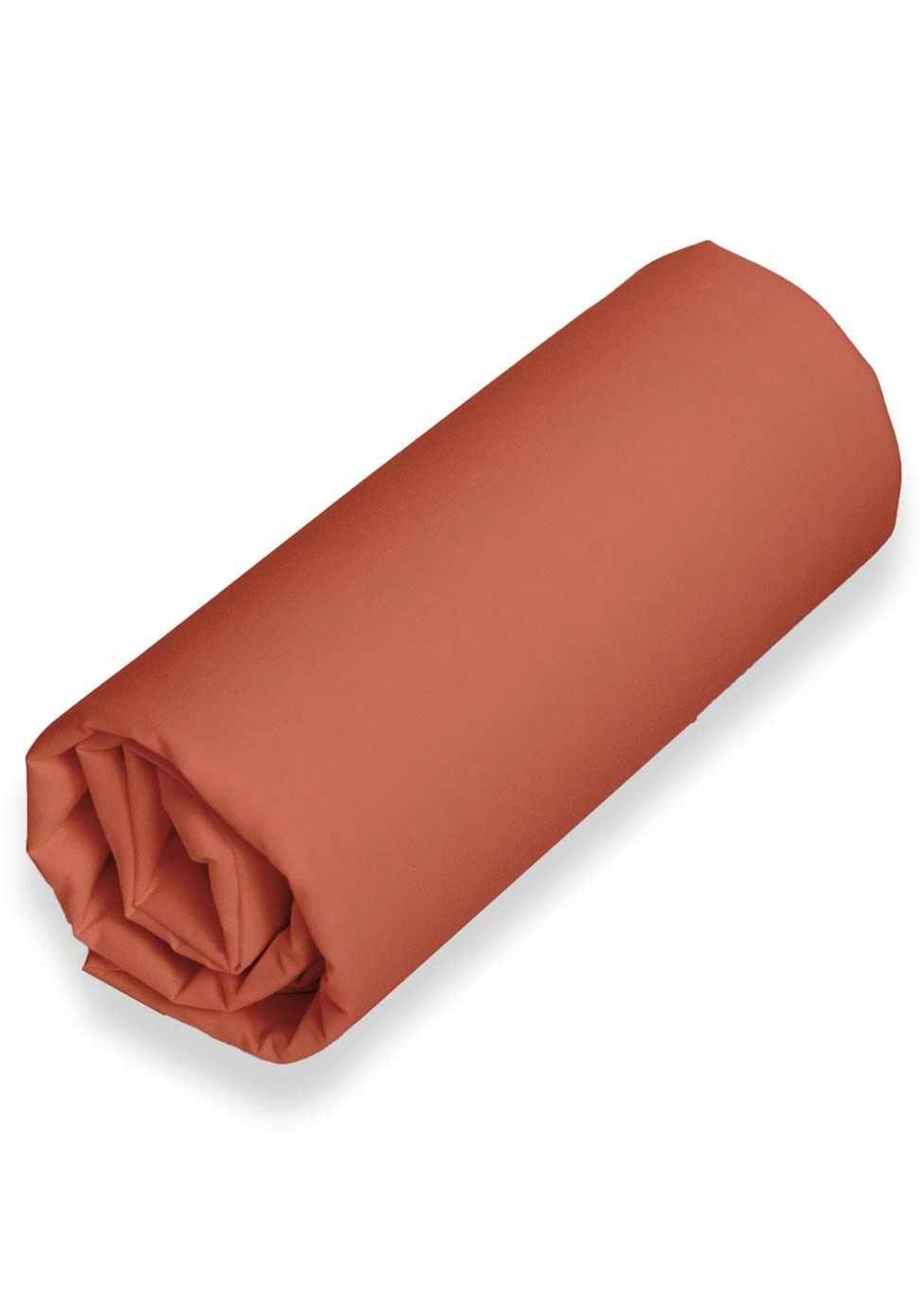 REPOS_plain_cotton_percale_fitted_sheet_Terracotta_FA1_slim