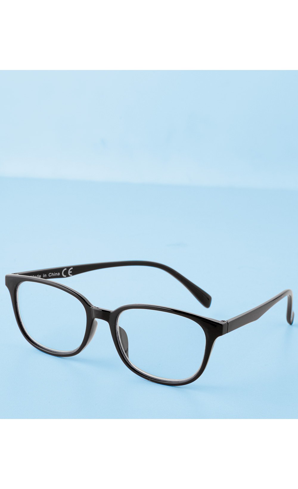 Lunettes-loupe_progressives_Les_lunettes_loupes_FA1_slim