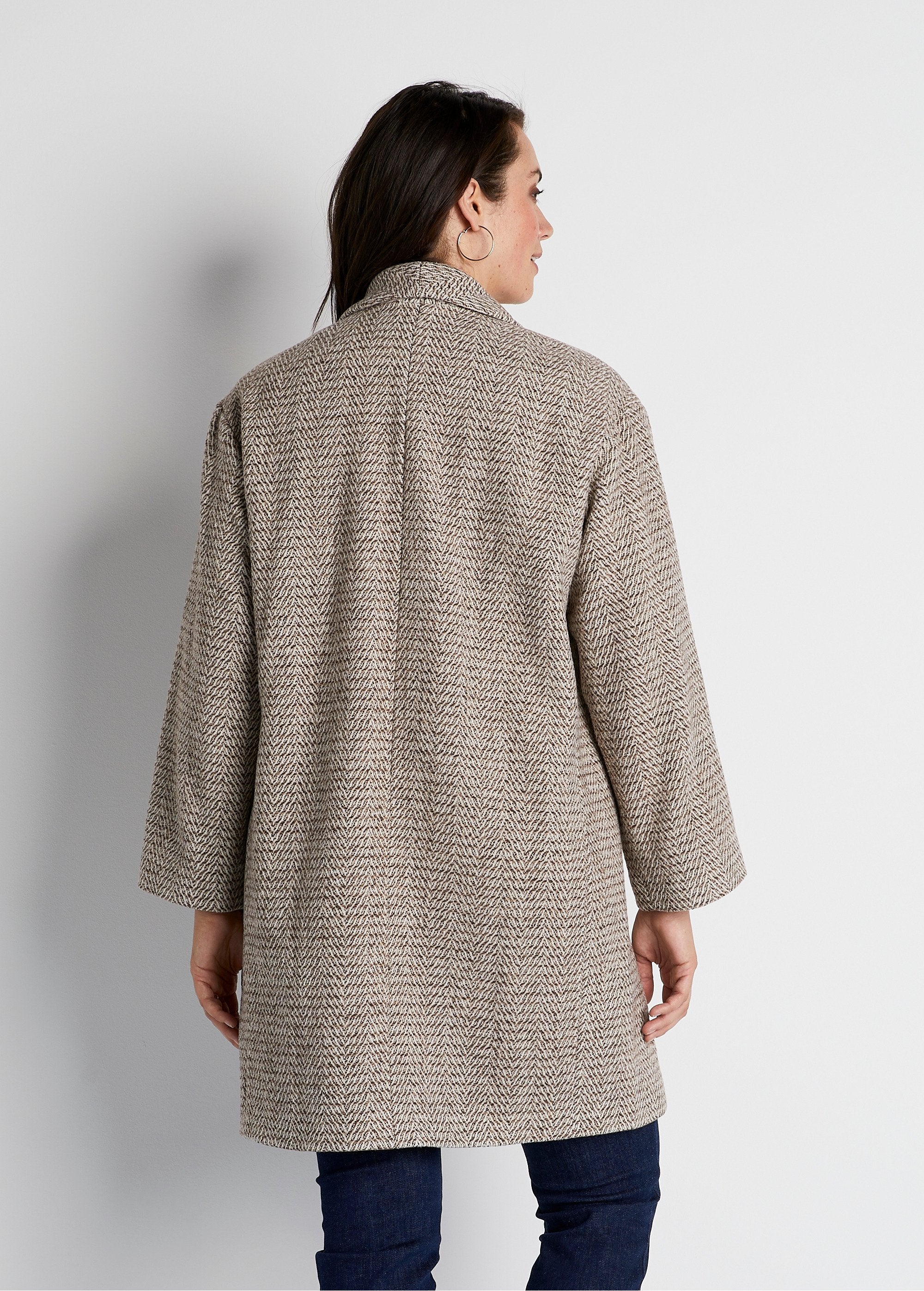 Manteau_aspect_chevrons_mi-long_Beige_DO1_curvy