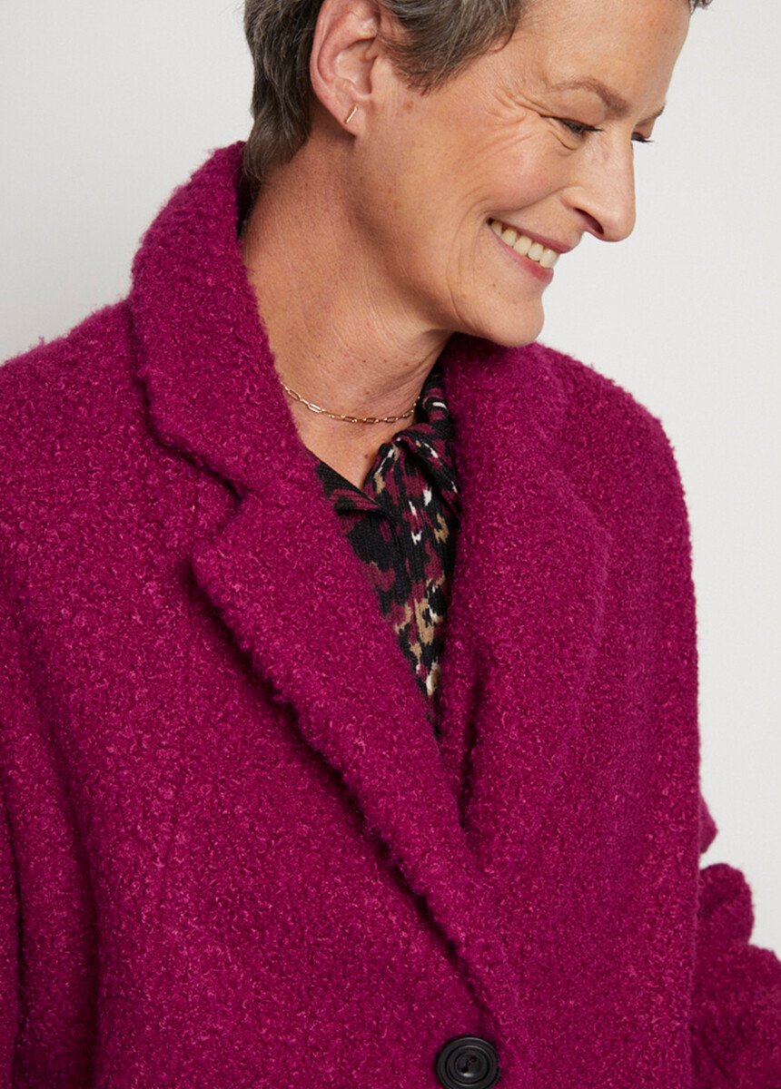 Manteau_tissu_bouclette_mi-long_boutonné_Fuchsia_DE1_slim