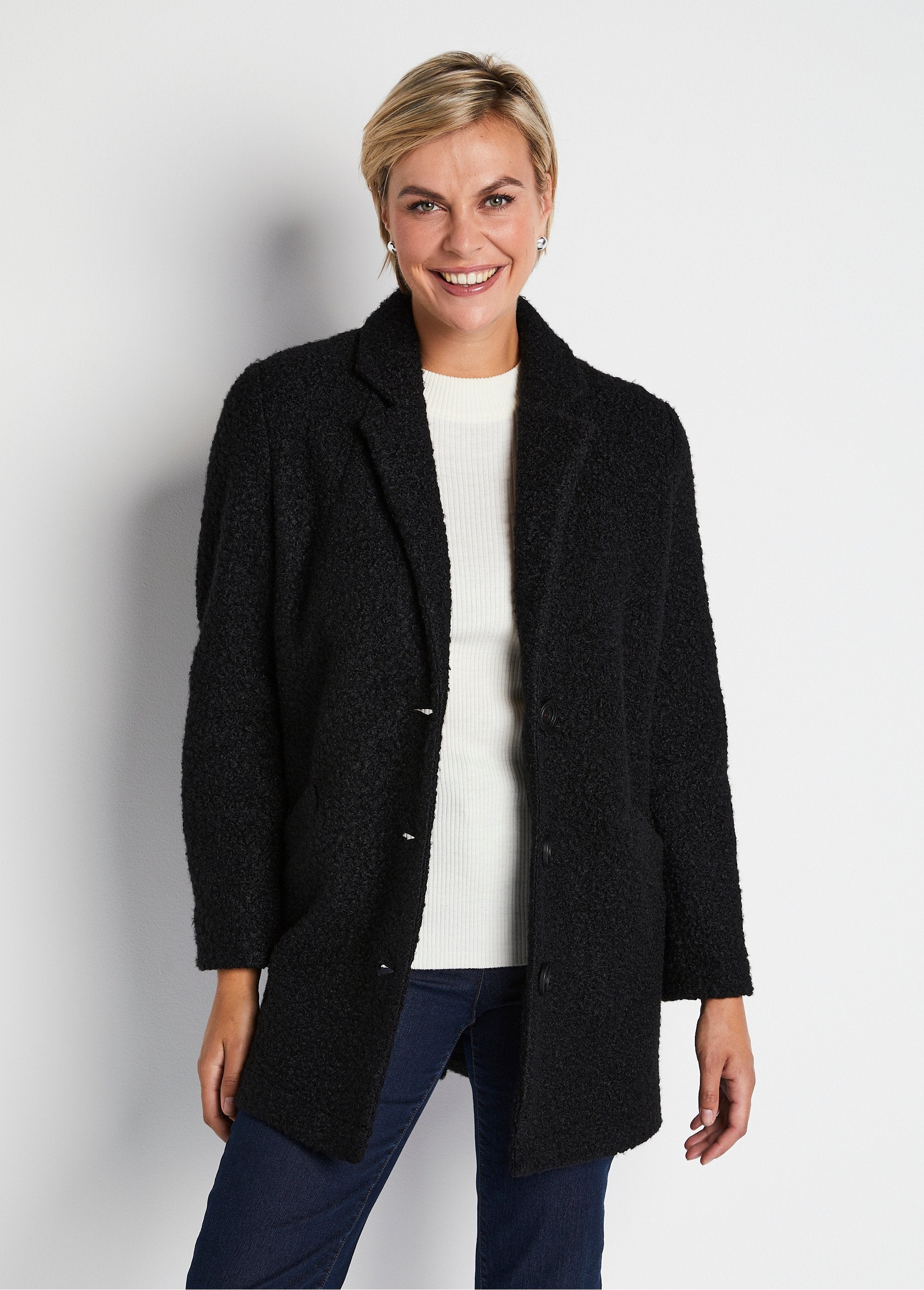 Manteau_tissu_bouclette_mi-long_boutonné_Noir_FA1_slim