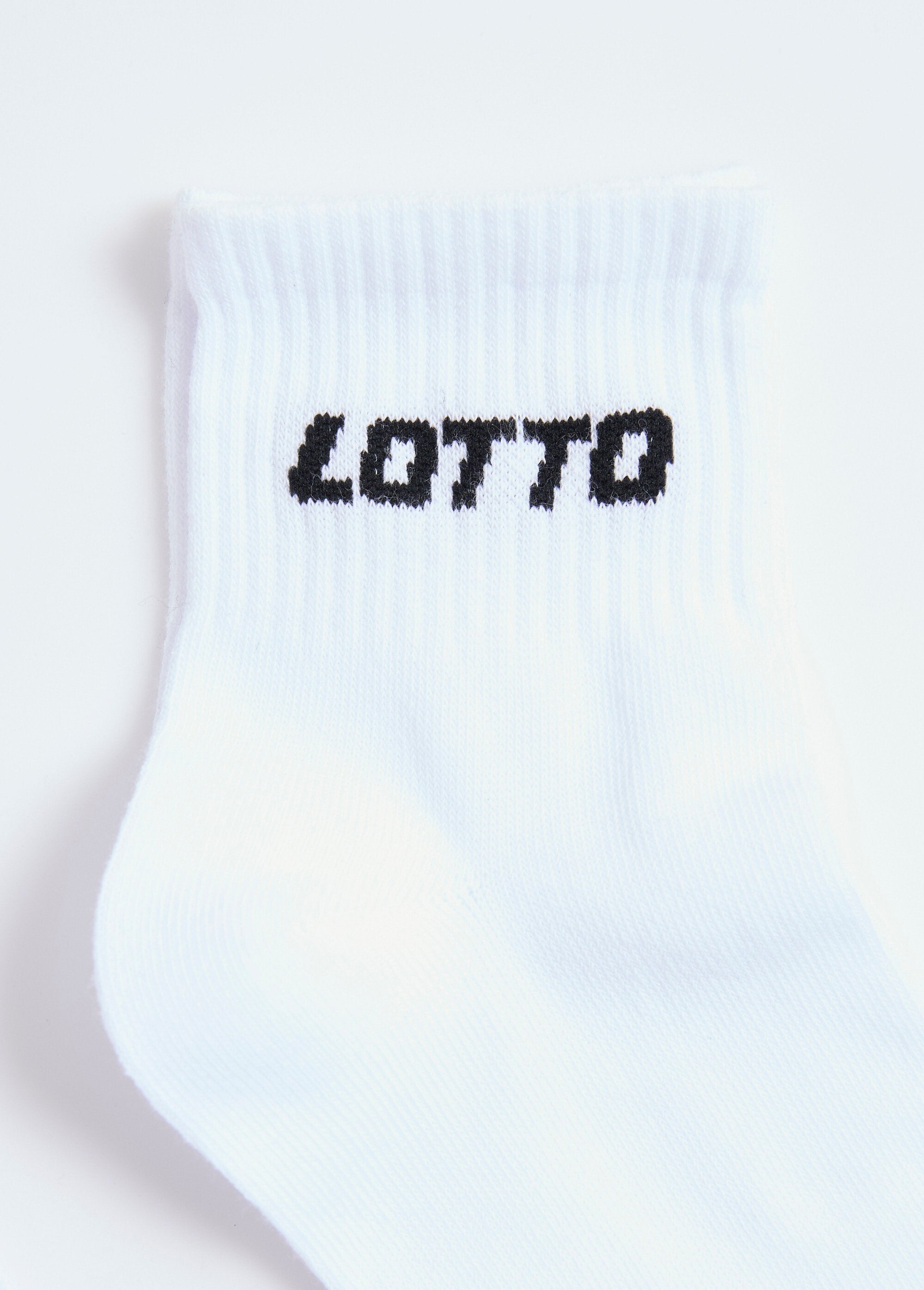 Mi-chaussettes_sport_à_côtes_avec_logo_Blanc_DE2_slim