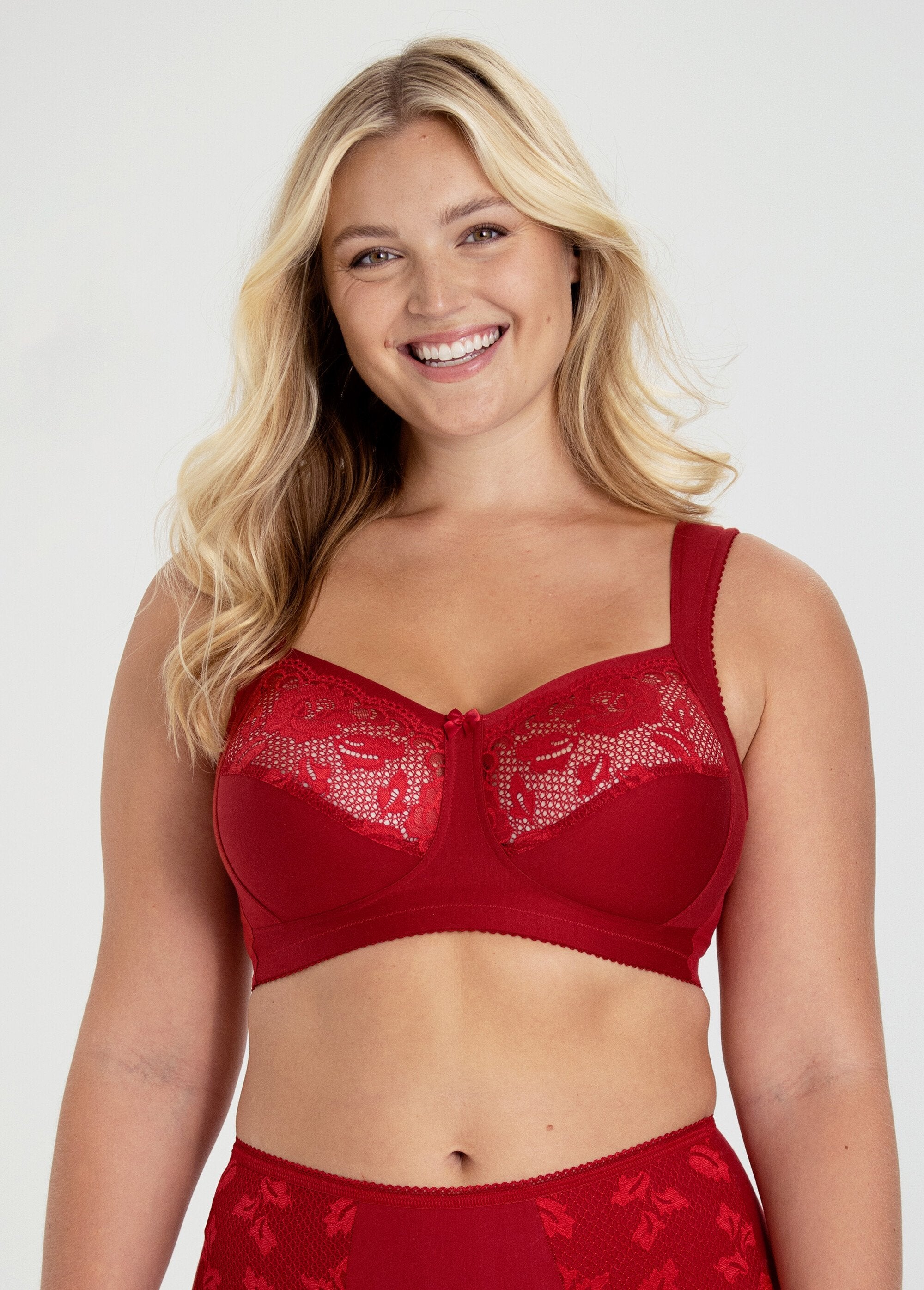 Miss_Mary®_-_Soutien-gorge_sans_armatures_Carmin_FA1_curvy