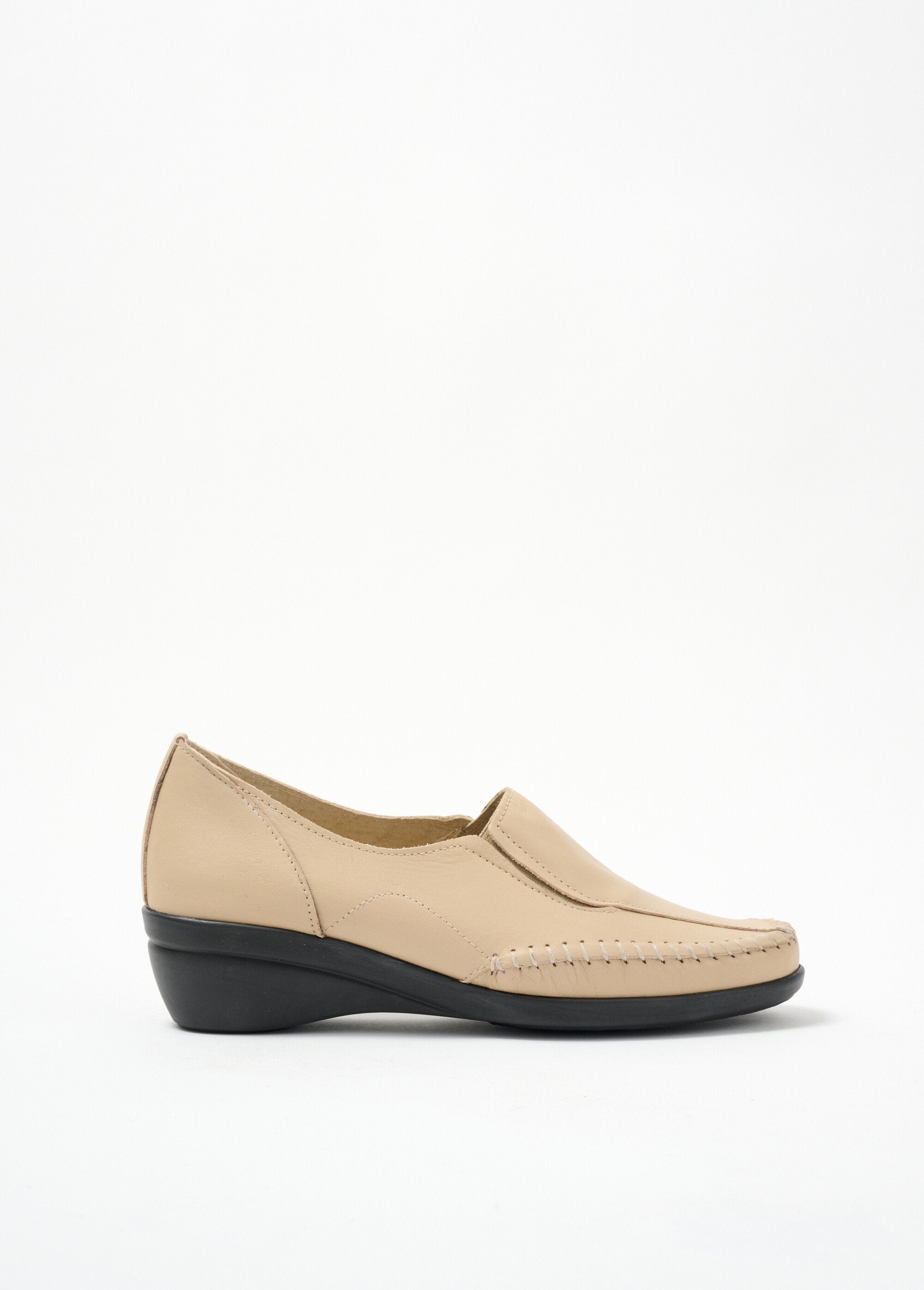 Mocassins_compensés_cuir_grande_largeur_Beige_DR1_slim