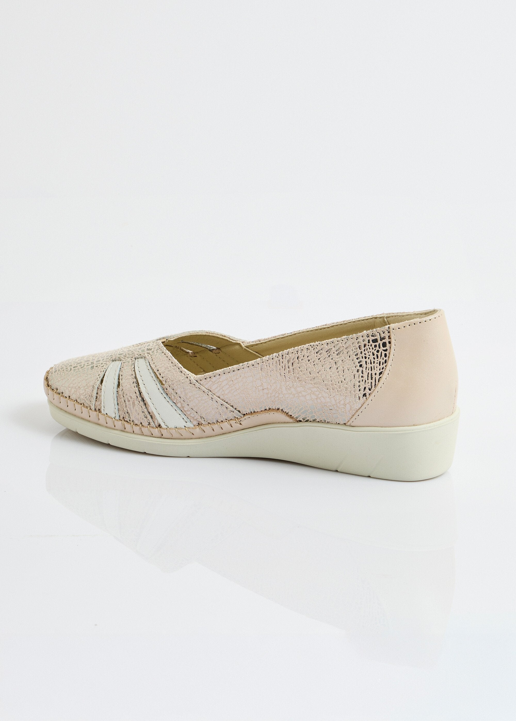 Mocassins_compensés_souples_largeur_confort_cuir_Taupe_DO1_slim