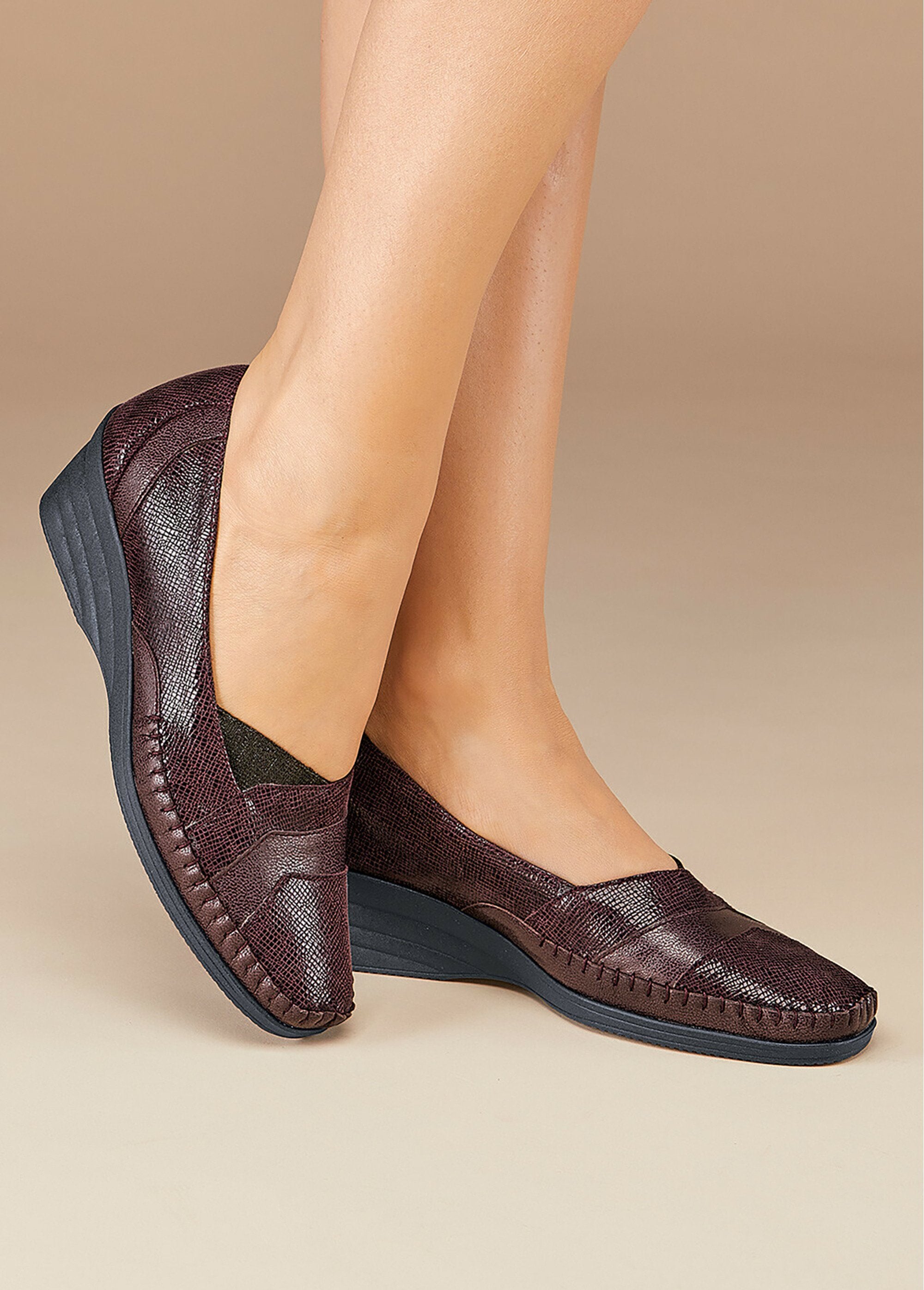 Comfortabele_leren_loafers_in_twee_materialen_Bordeaux_SF1_slim