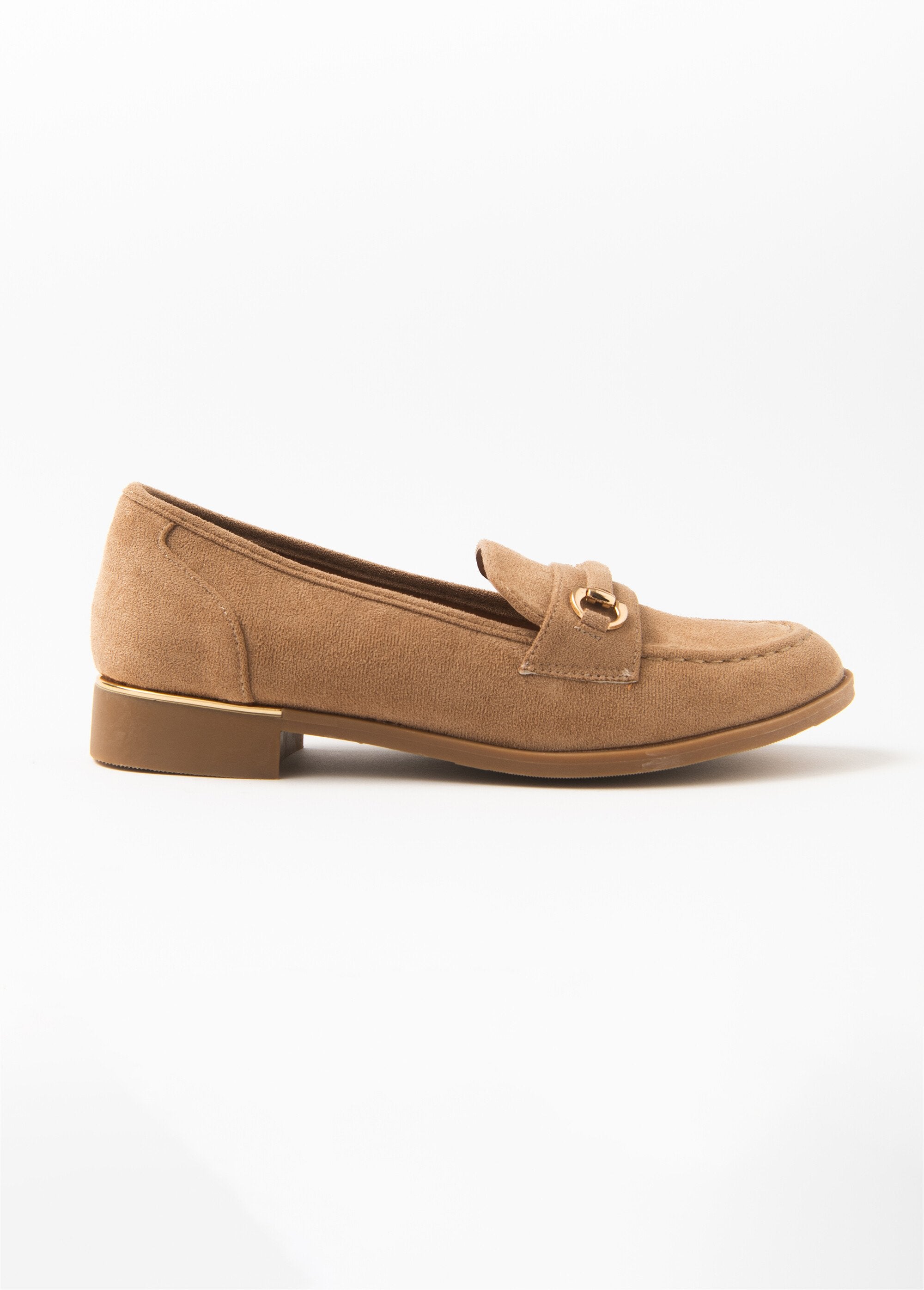 Mocassins_met_gouden_details_op_bitjes_en_hakken_Beige_DR1_slim