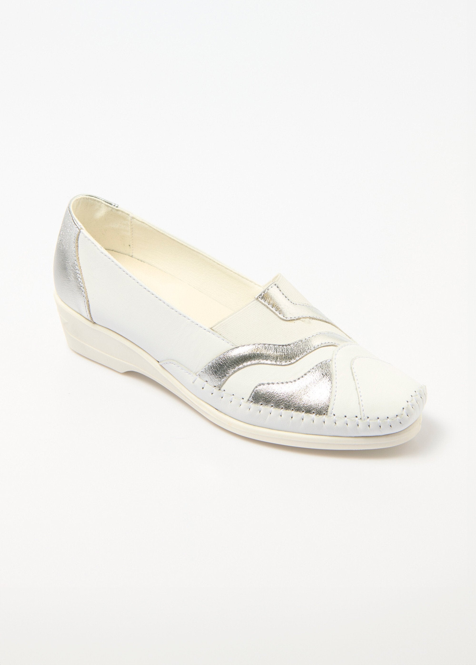 Mocassins_élastiqués_cuir_largeur_confort_Blanc_FA1_slim