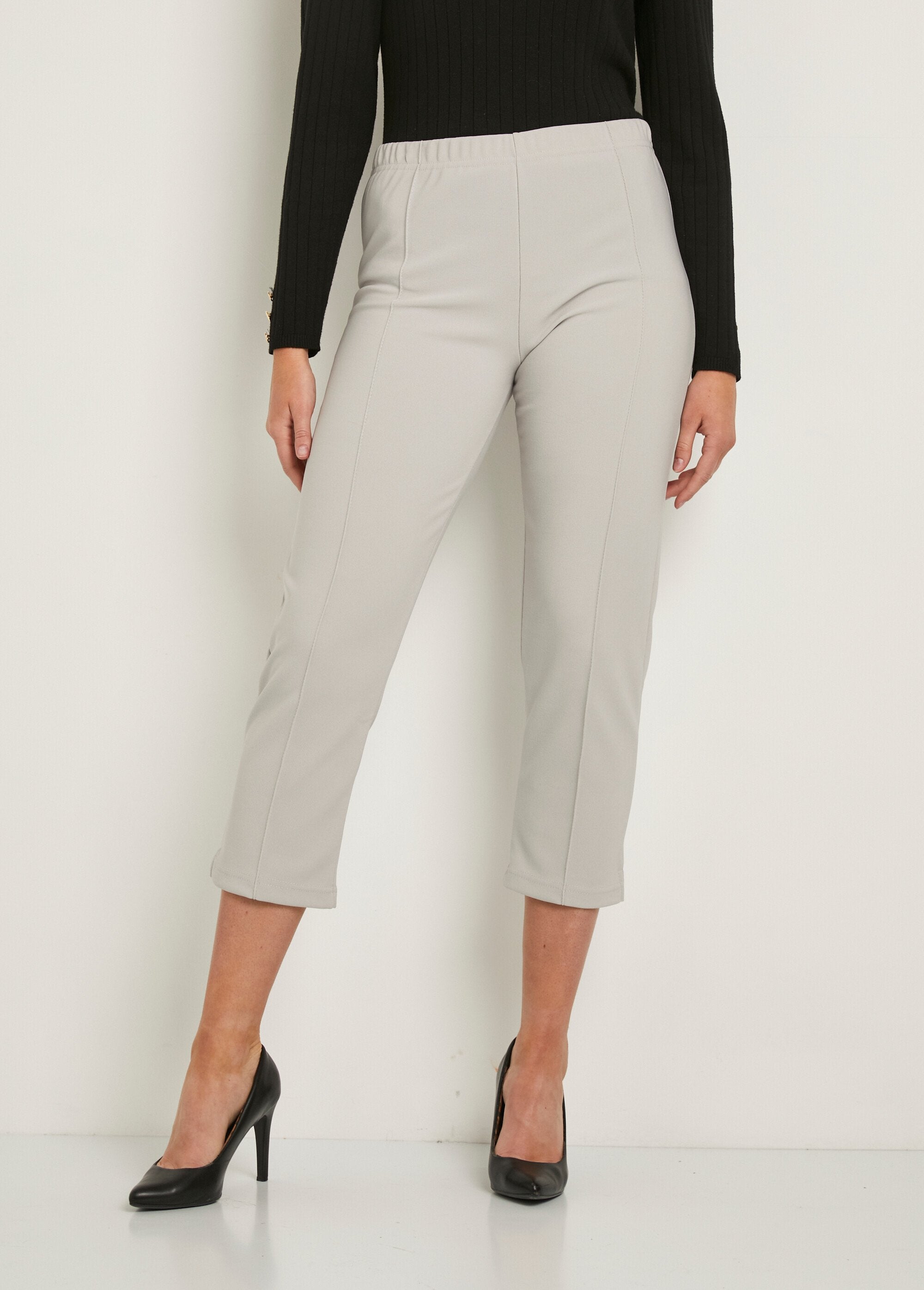 Pantalones_cropped_con_cintura_elástica_de_canalé_Gris_claro_FA1_slim