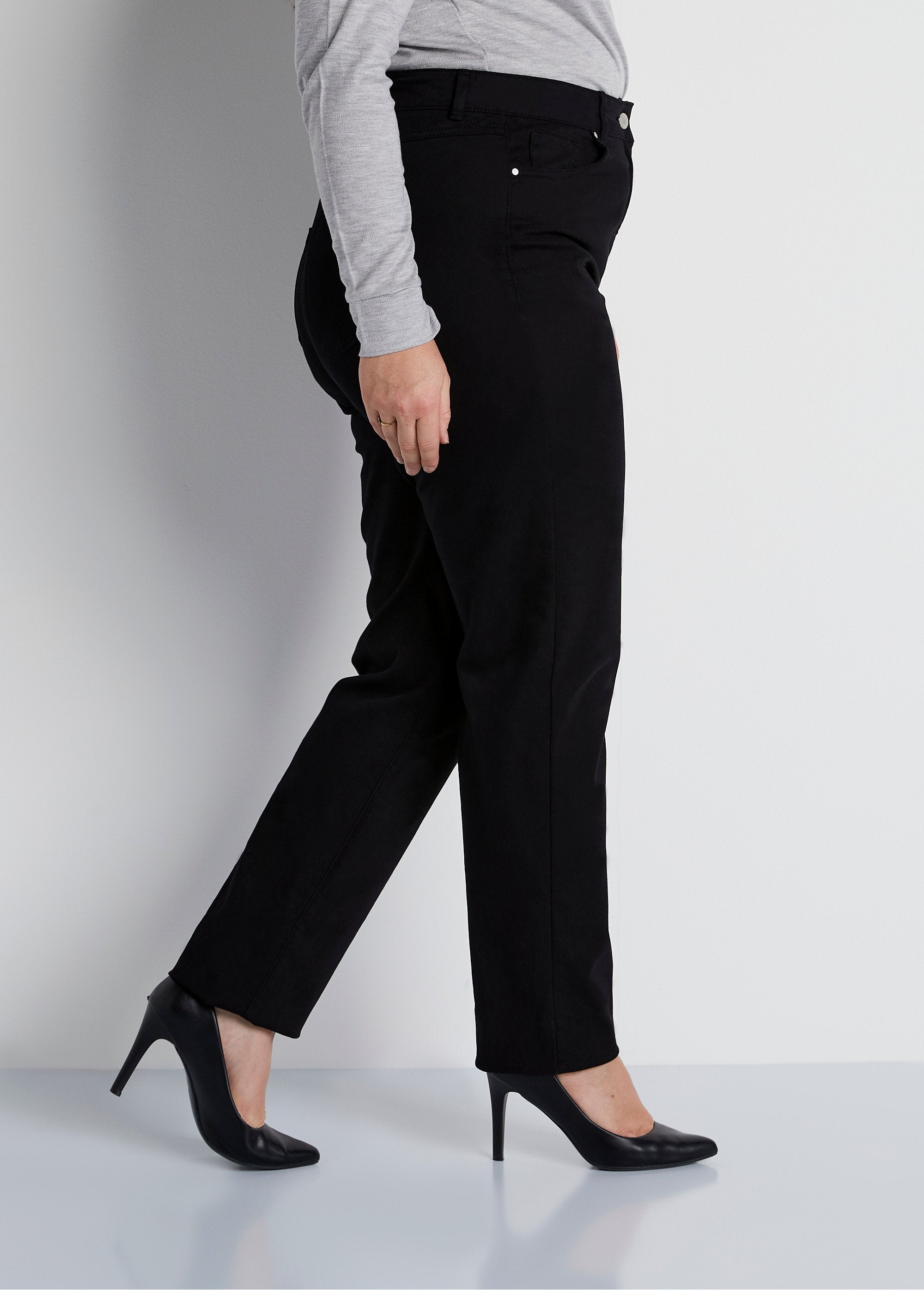 Stretch_cotton_5-pocket_straight_pants_Black_DR1_curvy