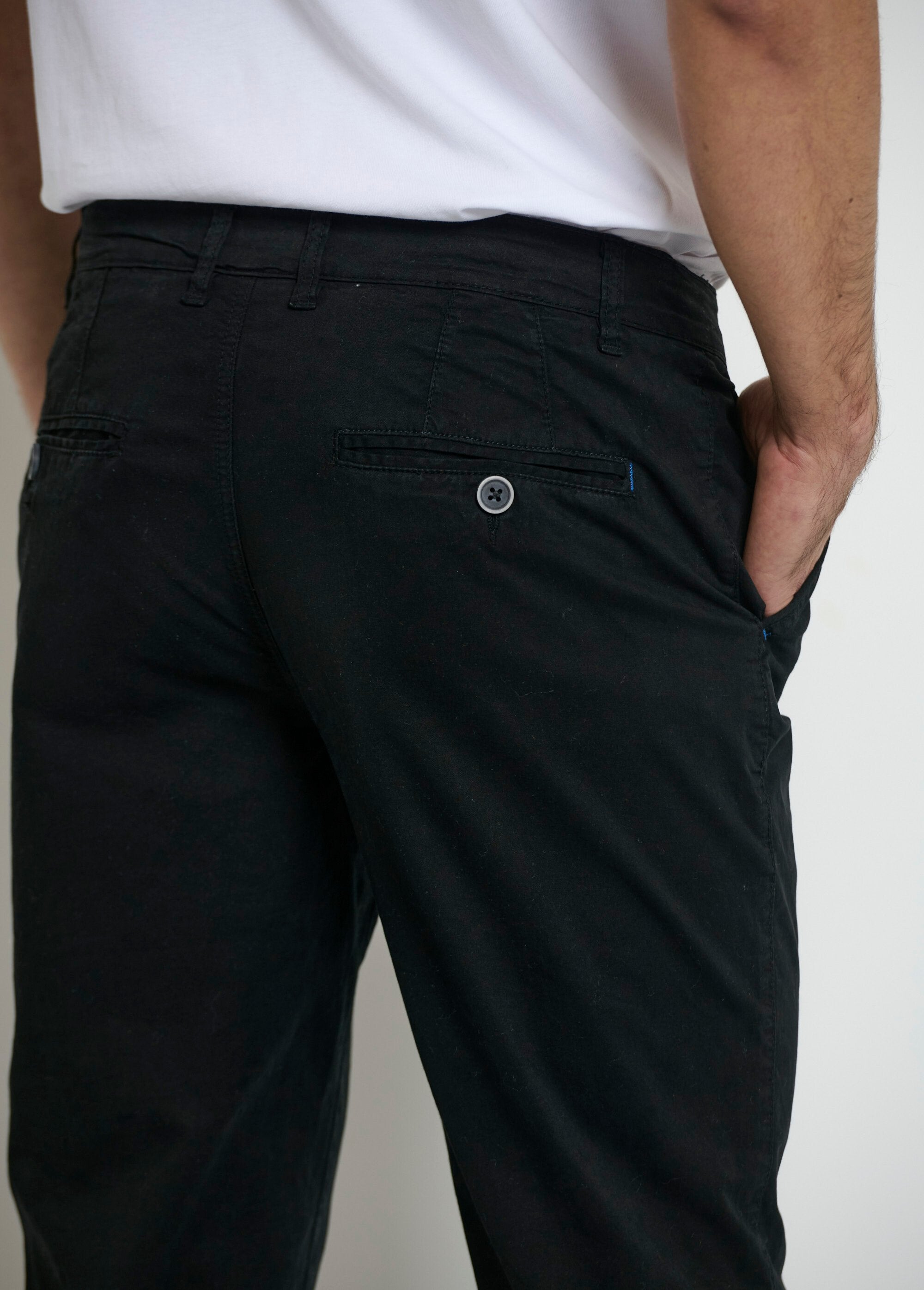 Heren_chino_broek_Noir_DE1_slim