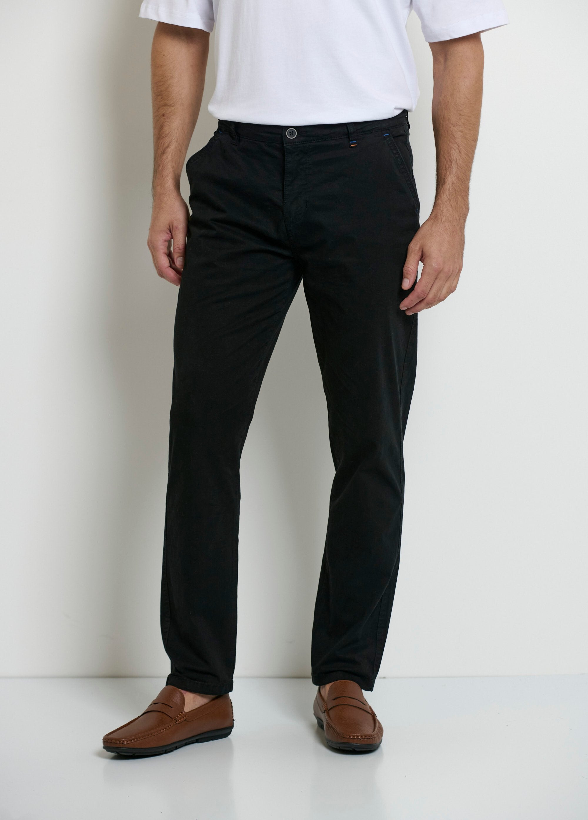 Pantalon_chino_homme_Noir_FA1_slim