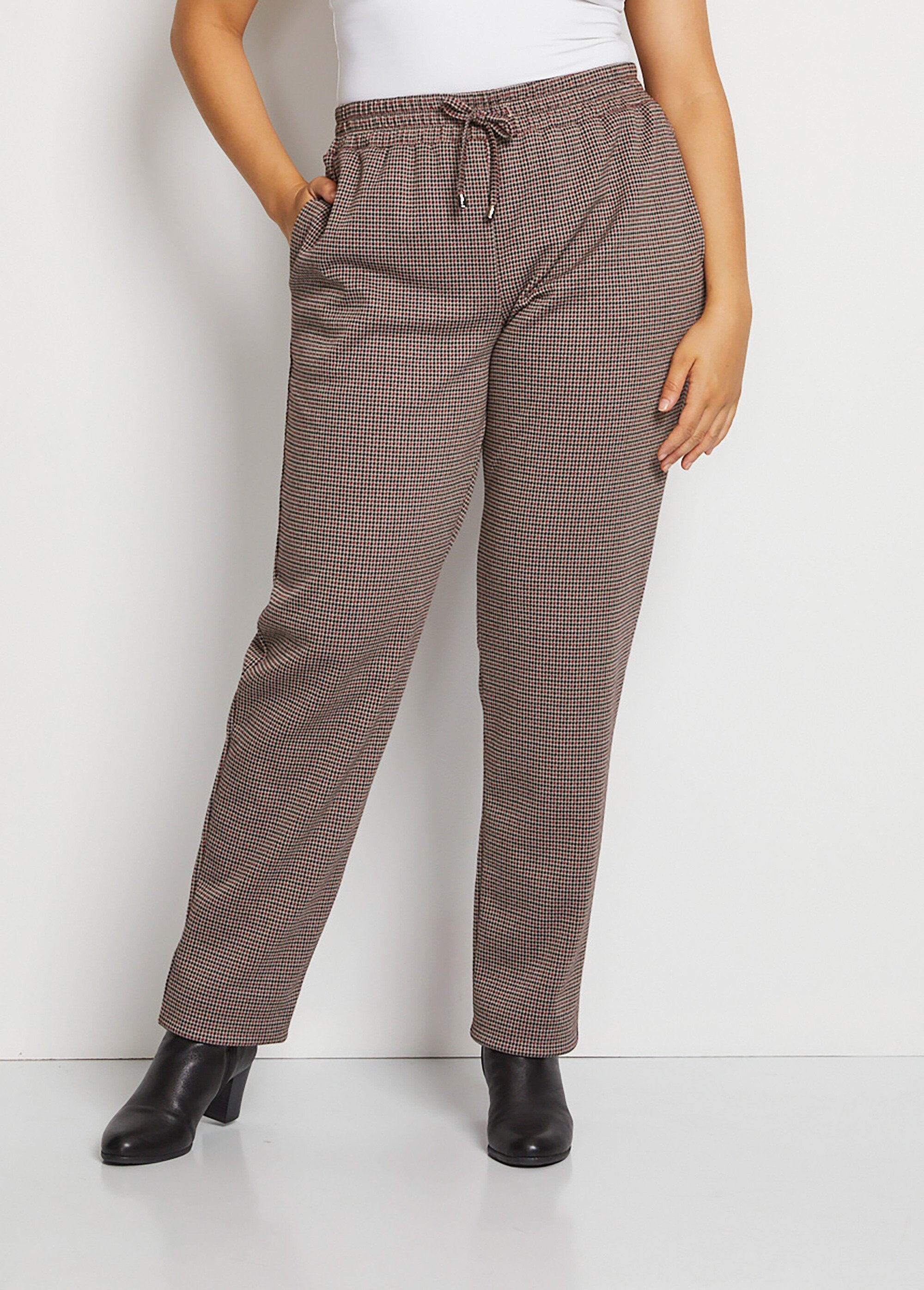 Pantalon_droit_maille_unie_ou_jacquard_Pied_de_puce_FA1_curvy