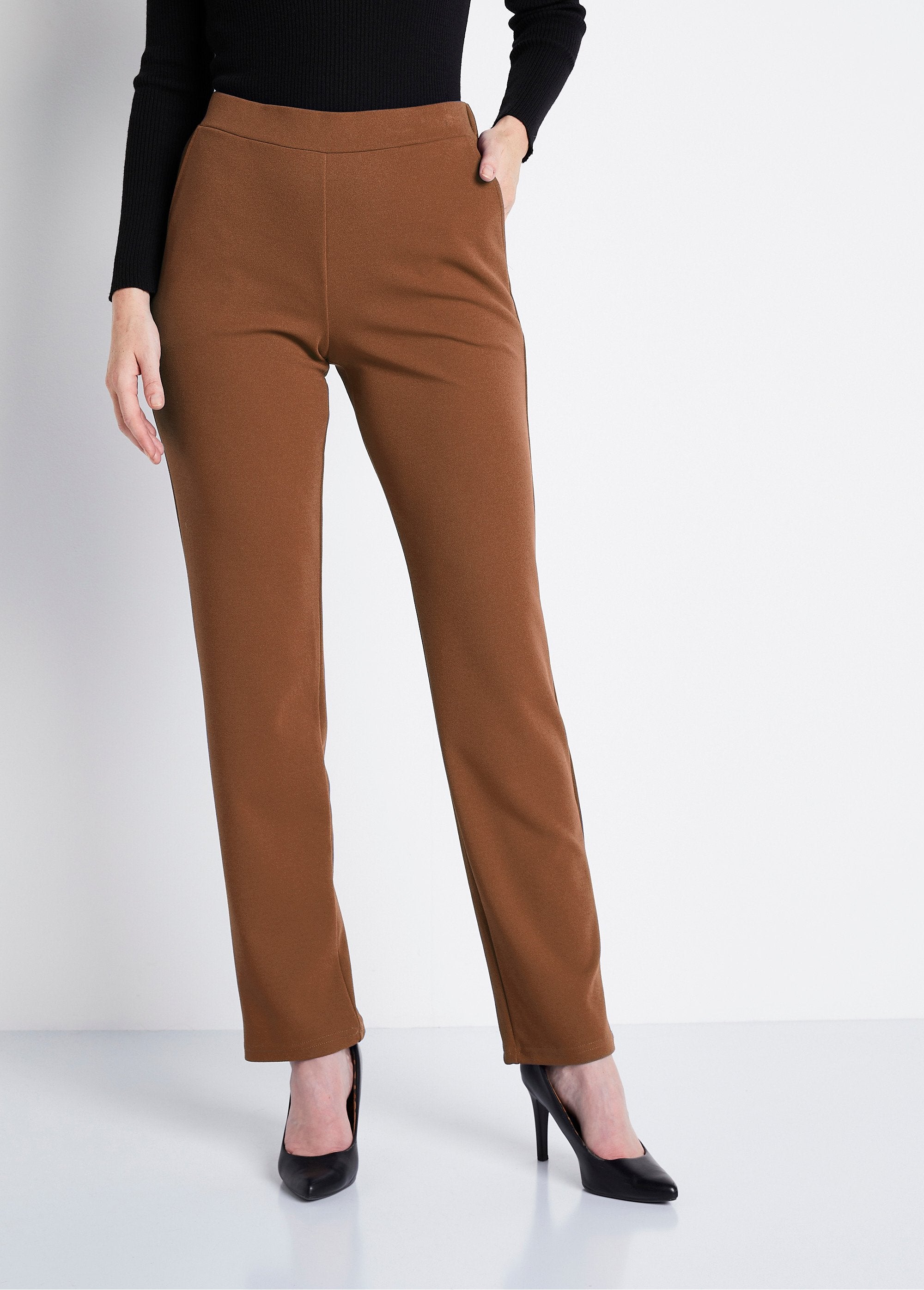 Pantalon_droit_taille_élastiquée_maille_crêpe_Camel_FA1_slim