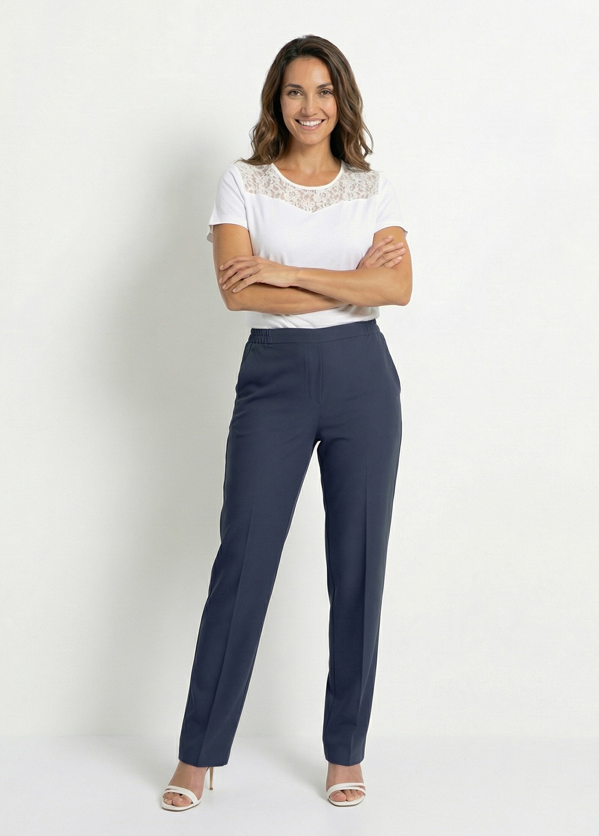 Rechte_broek_met_semi-elastische_tailleband_Marien_SF1_slim