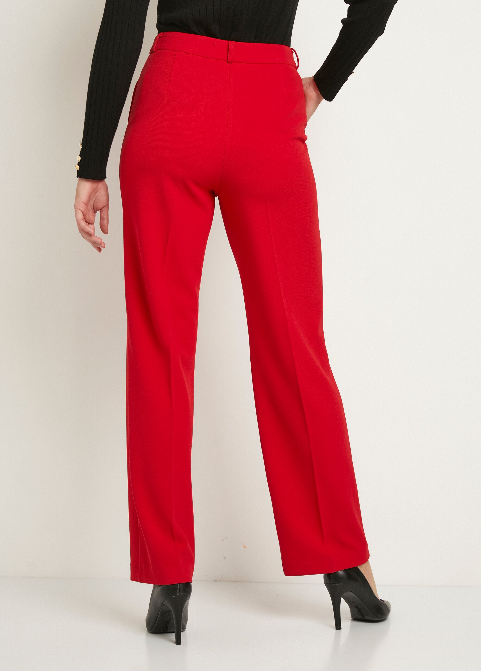 Vloeiende_broek_met_wijde_pijpen_in_effen_stretchbreisel_Rouge_DO1_slim