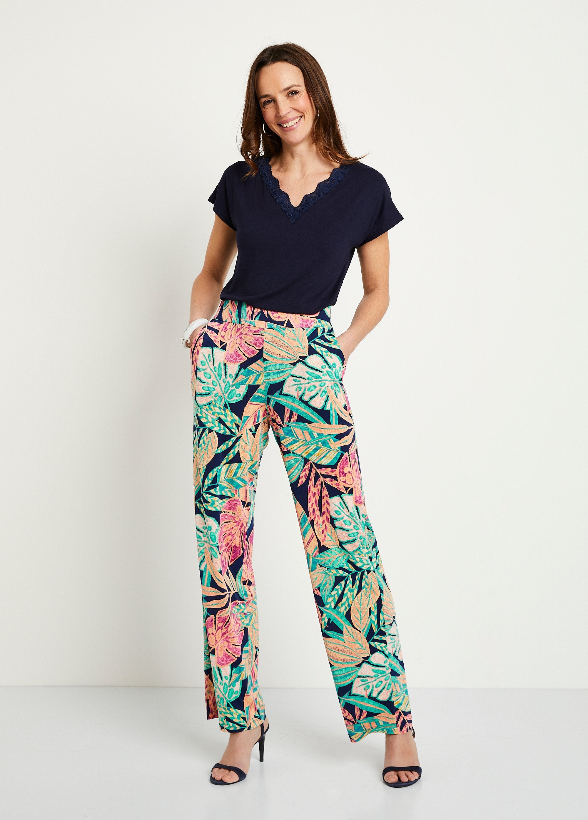 Wide_foliage_elasticated_belt_pants_Green_and_pink_SF1_slim