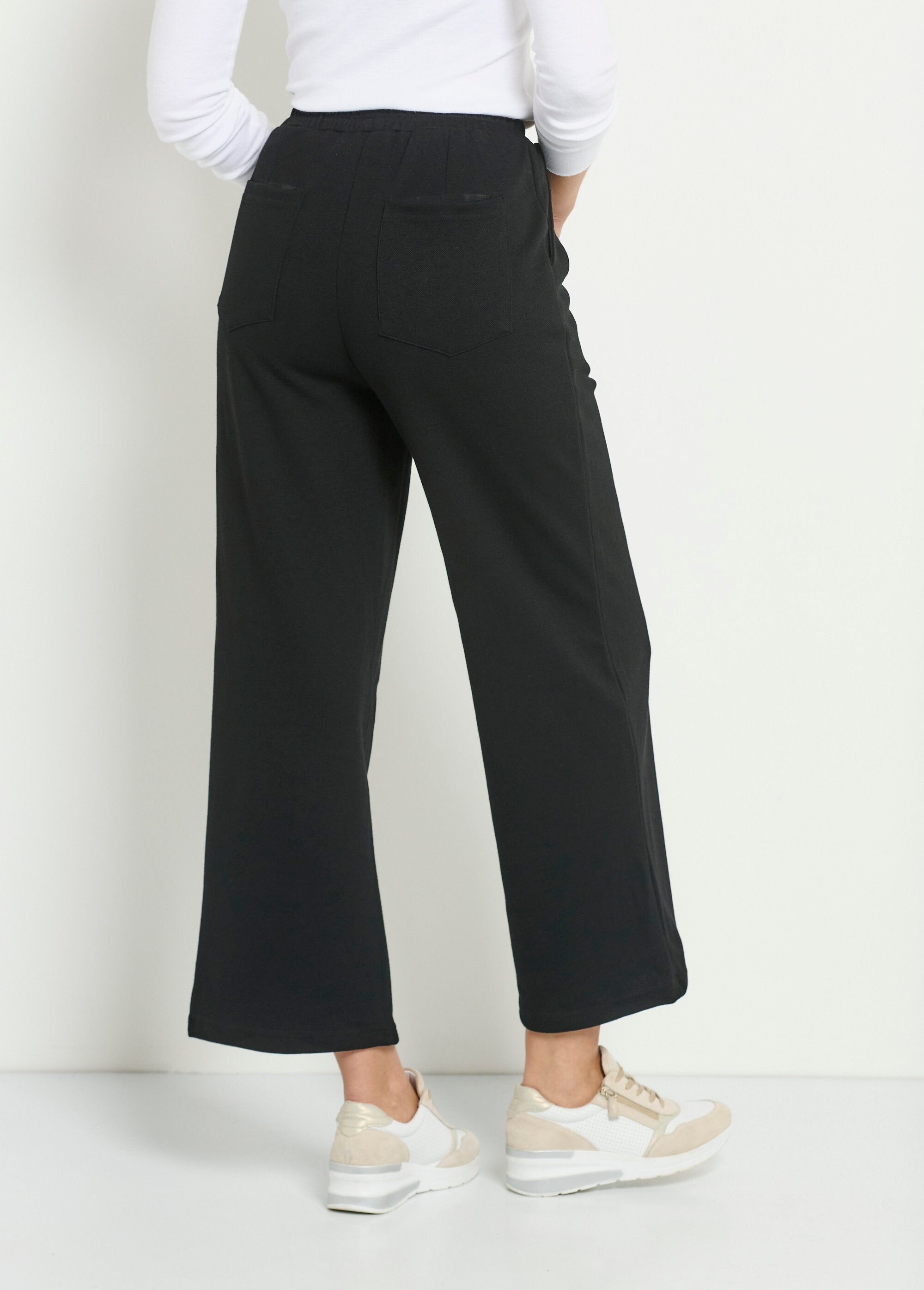 Comfort_broek_met_wijde_pijpen_van_polo-mesh_Noir_DO1_slim