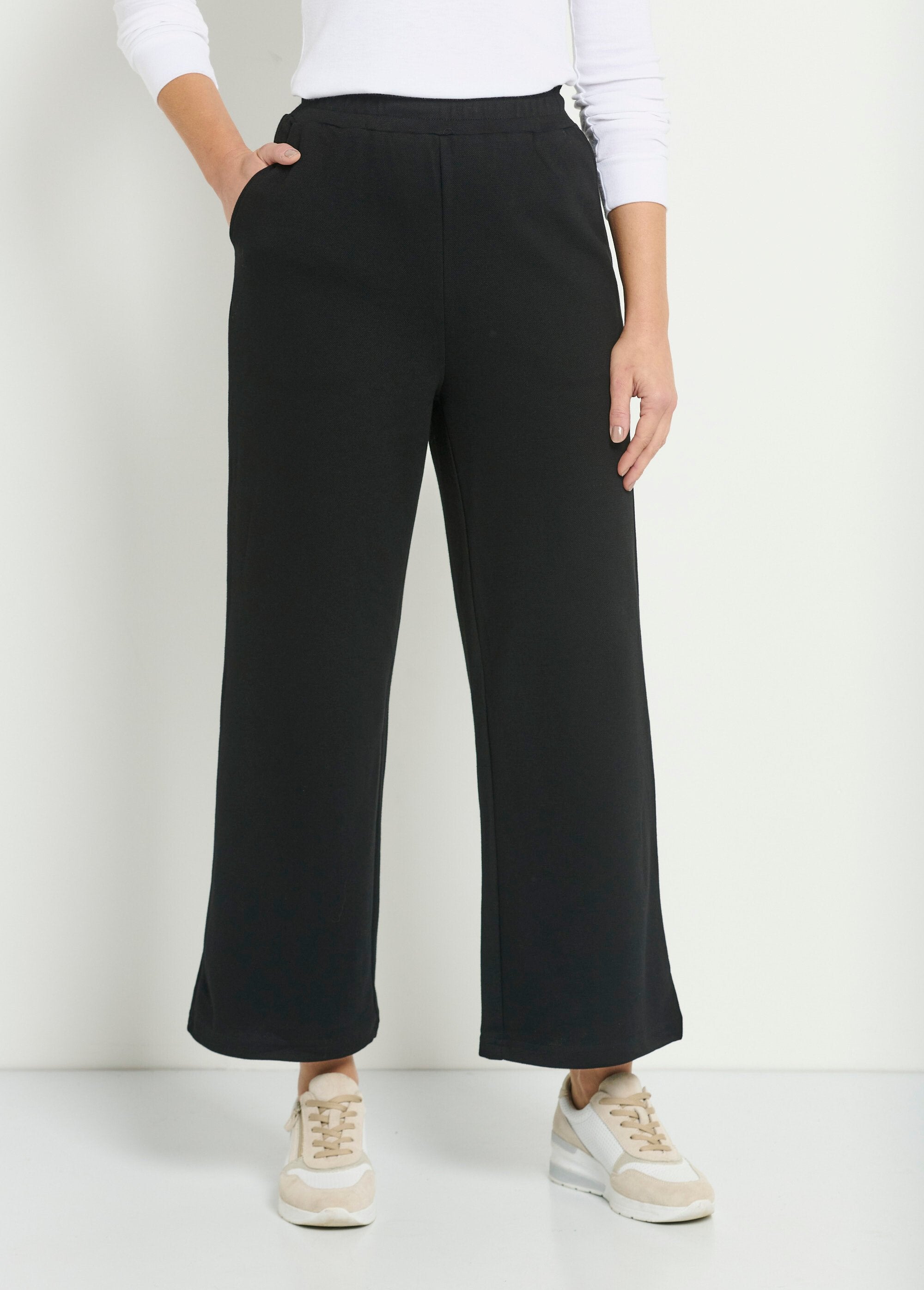 Comfort_broek_met_wijde_pijpen_van_polo-mesh_Noir_FA1_slim