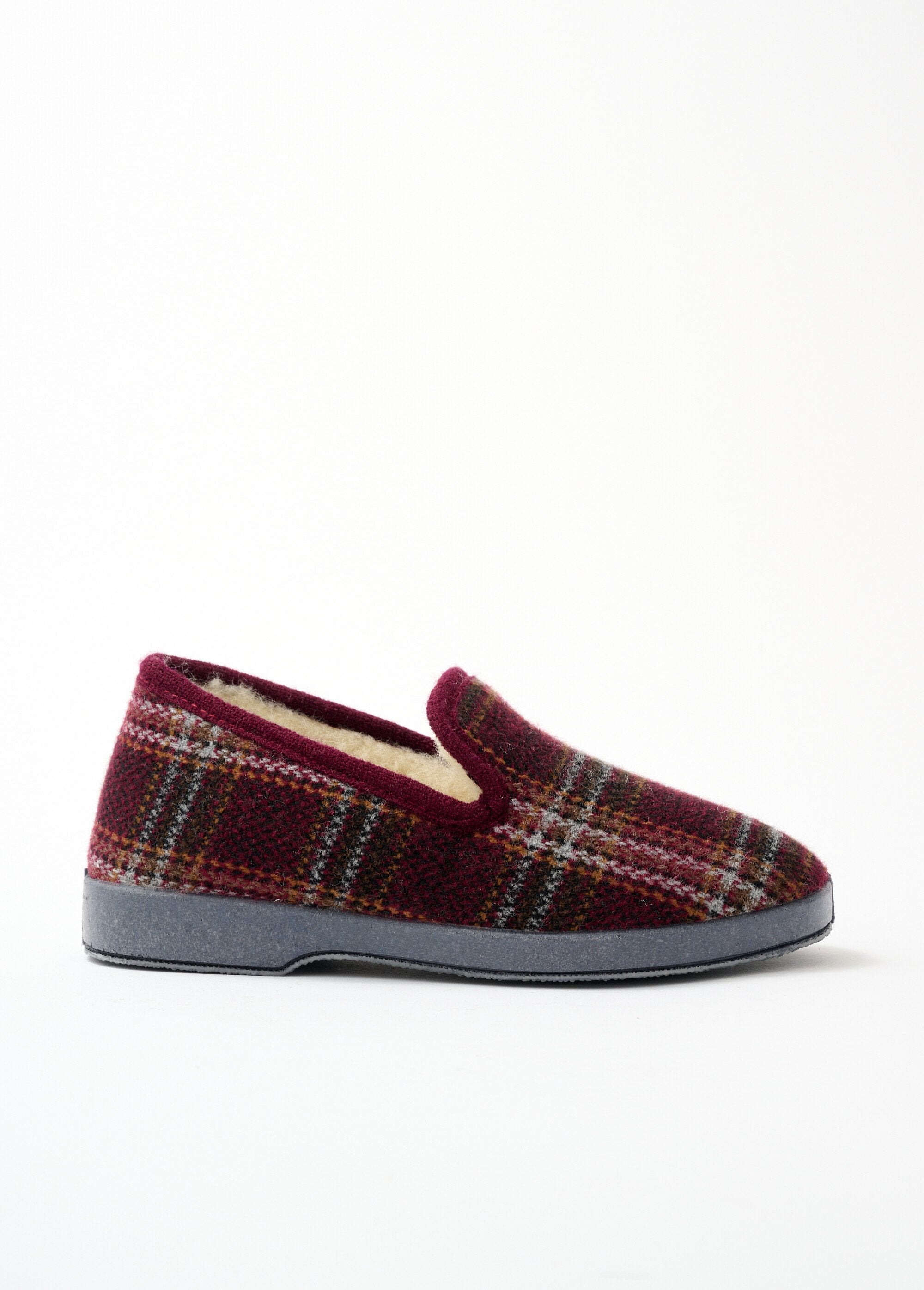 Chaussons_largeur_confort_mixtes_fourrés_Bordeaux_DR1_slim