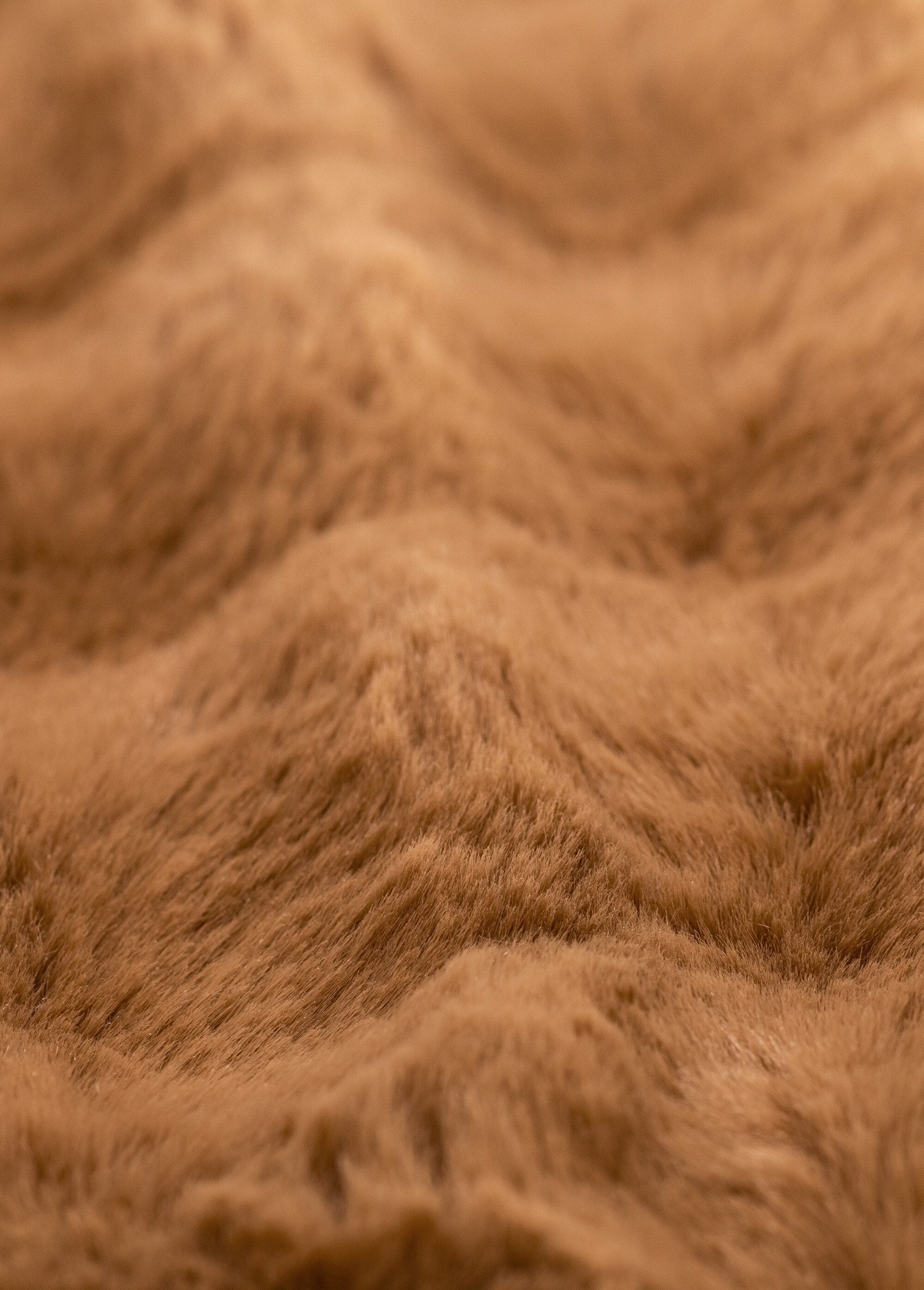 Plaid_van_imitatiebont_1,8m_x_1,3m_Marron_DE1_slim