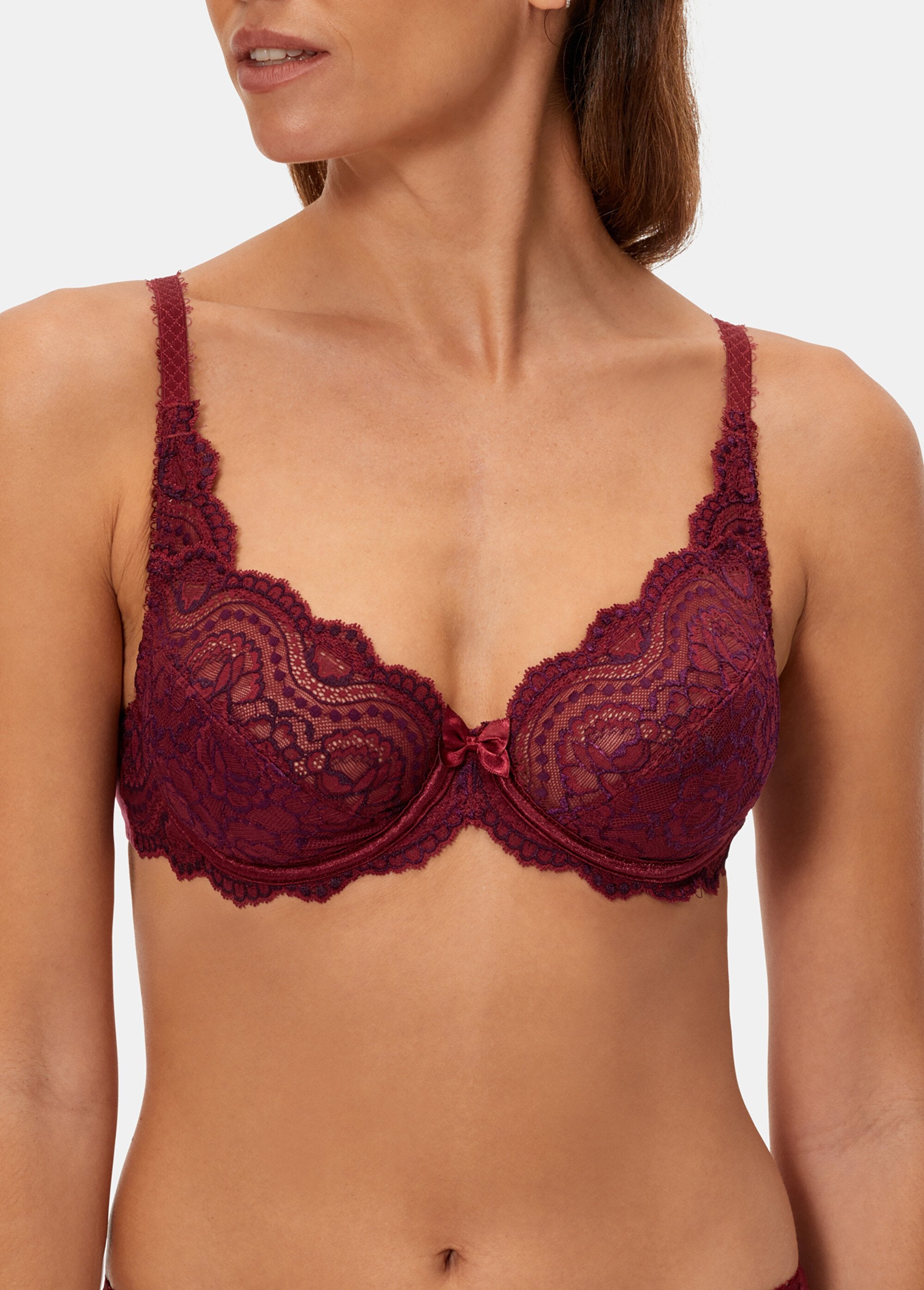 Playtex®_-_Soutien-gorge_Flower_Elegance_avec_armatures_Prune_FA1_slim