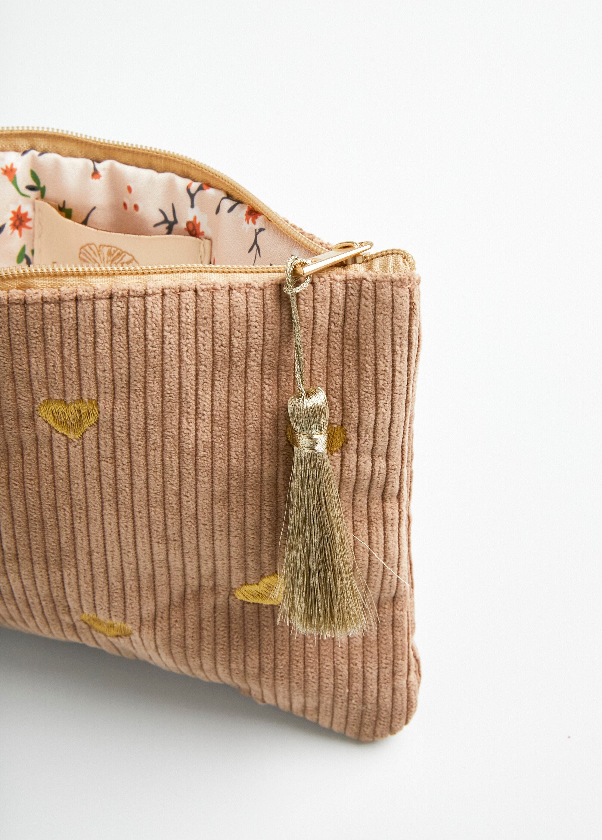 Pochette_zippée_velours_broderies_coeurs_Camel_DE2_slim