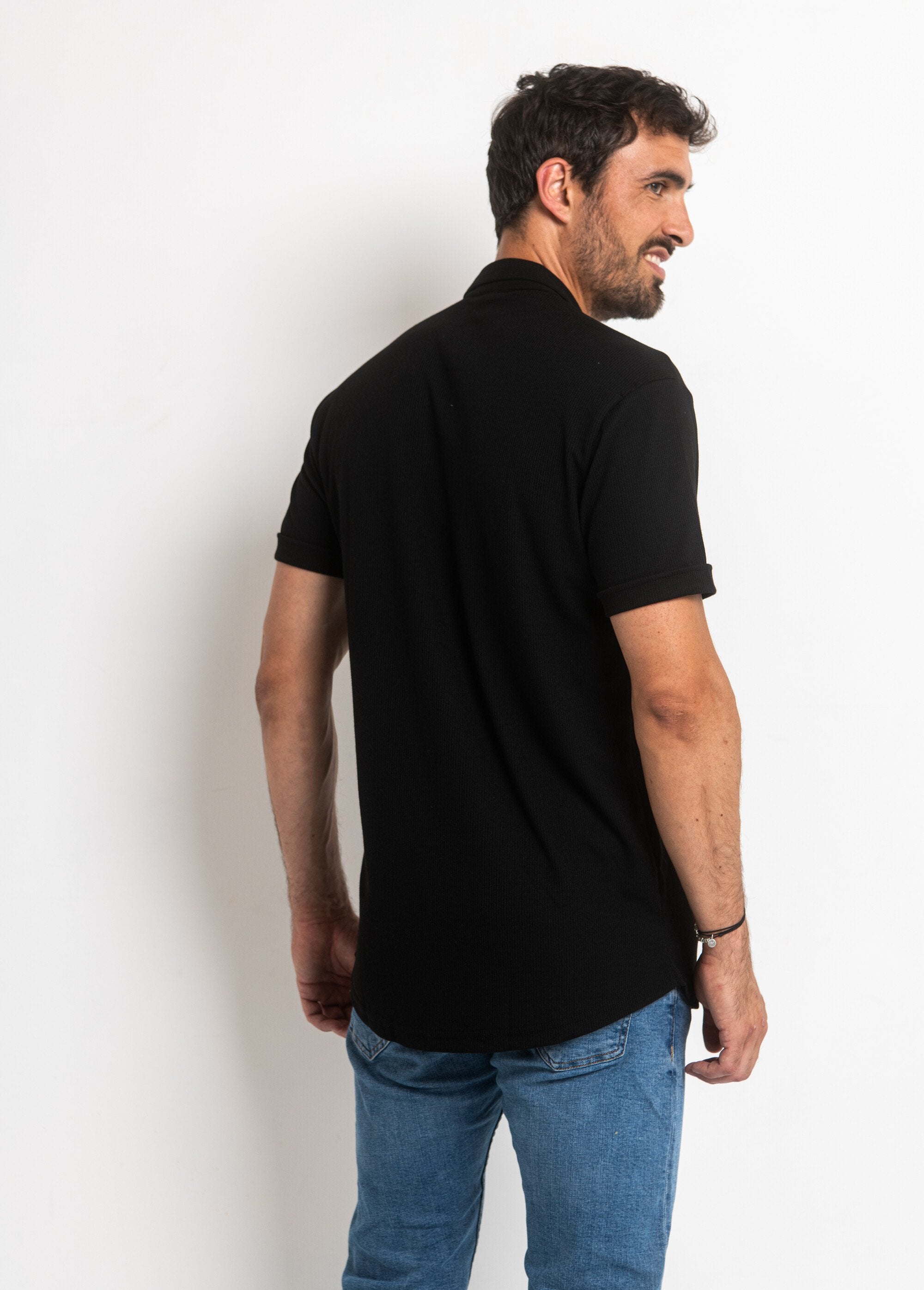 Polo_style_chemise_maille_fines_cotes_Noir_DO1_slim