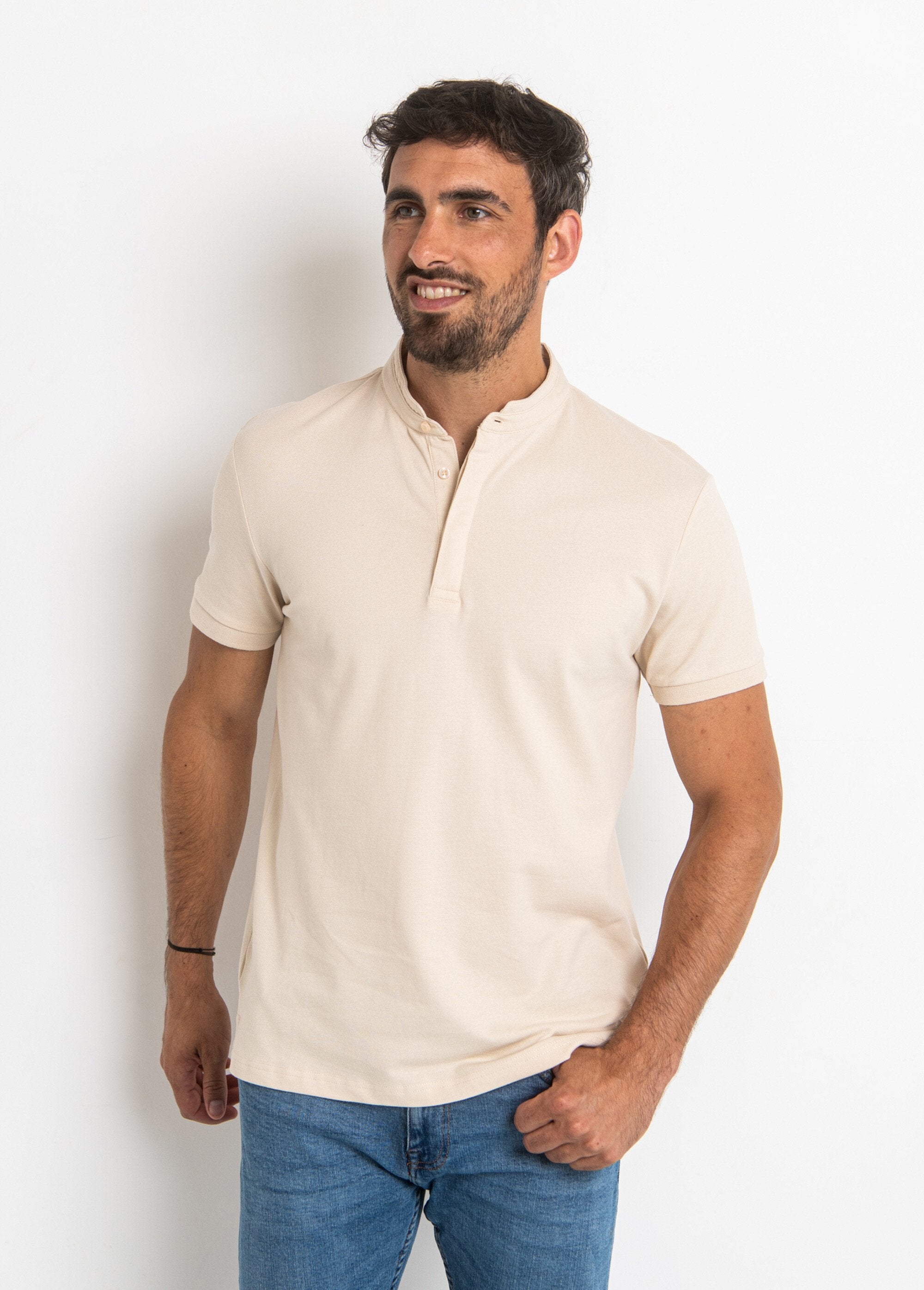 Polo_manches_courtes_avec_col_mao_Beige_FA1_slim