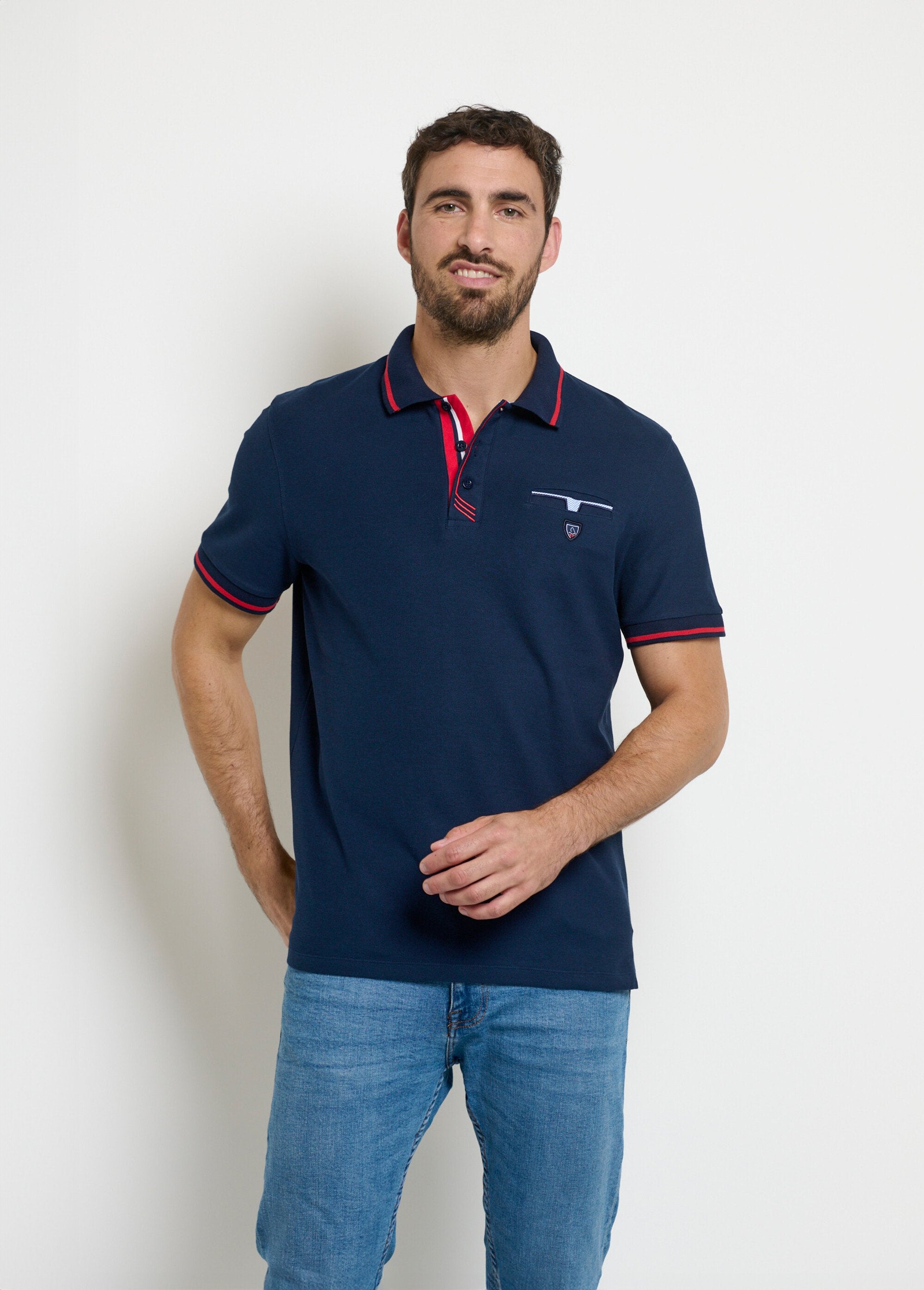 Poloshirt_met_korte_mouwen_en_contrasterende_details_Marine_FA1_slim