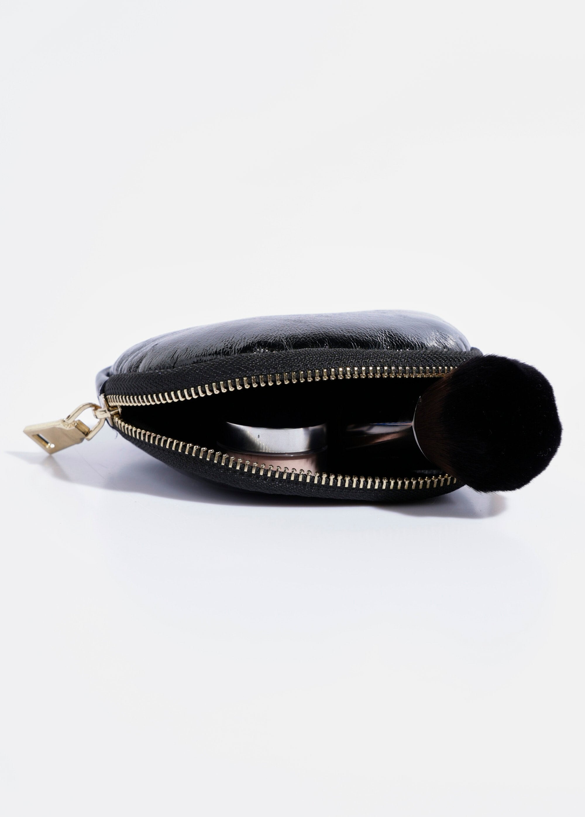 Porte-monnaie_demi-lune_cuir_brillant_Noir_DE1_slim