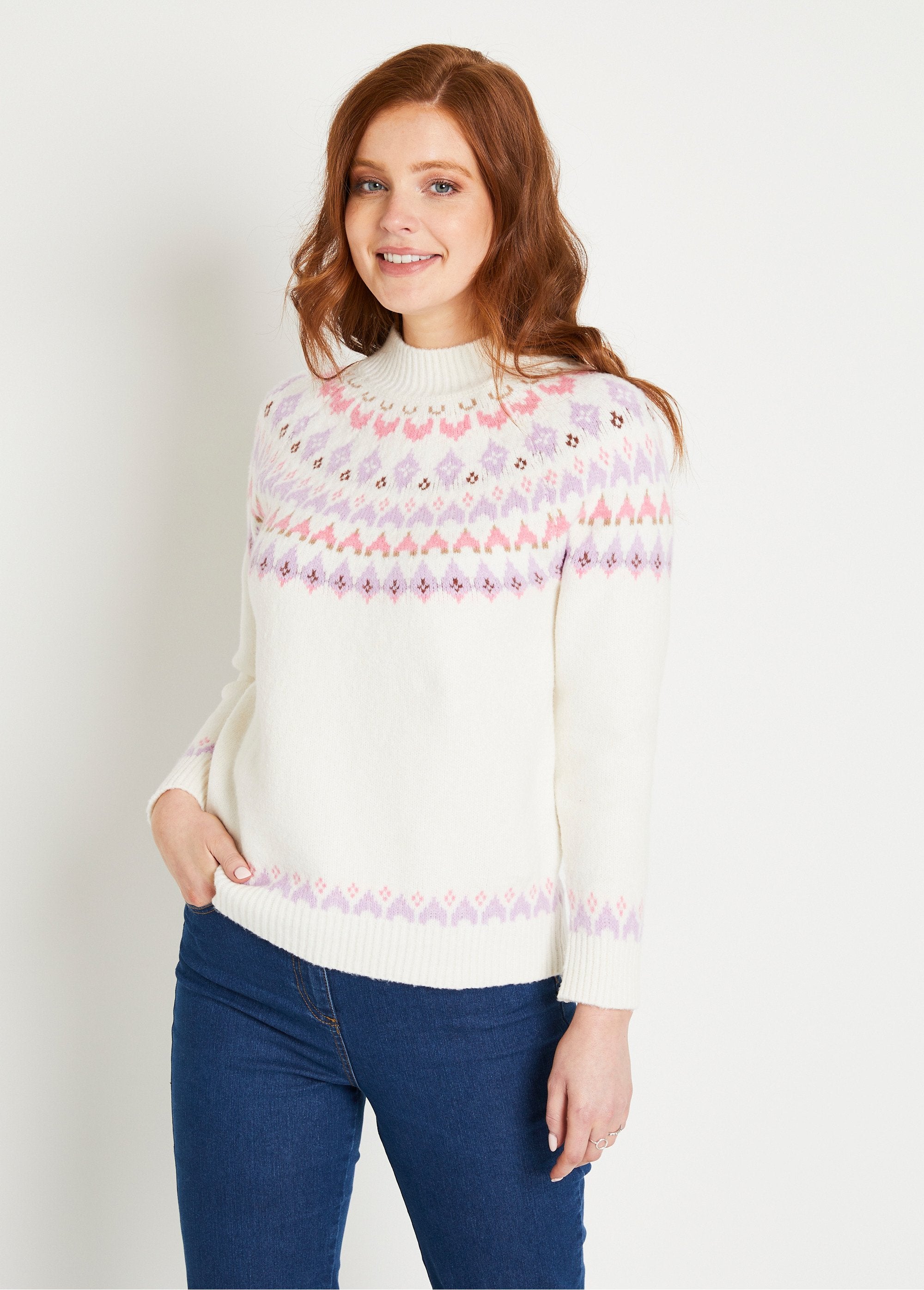 Pull_chaud_court_col_montant_jacquard_soleil_Ecru_et_rose_FA1_slim