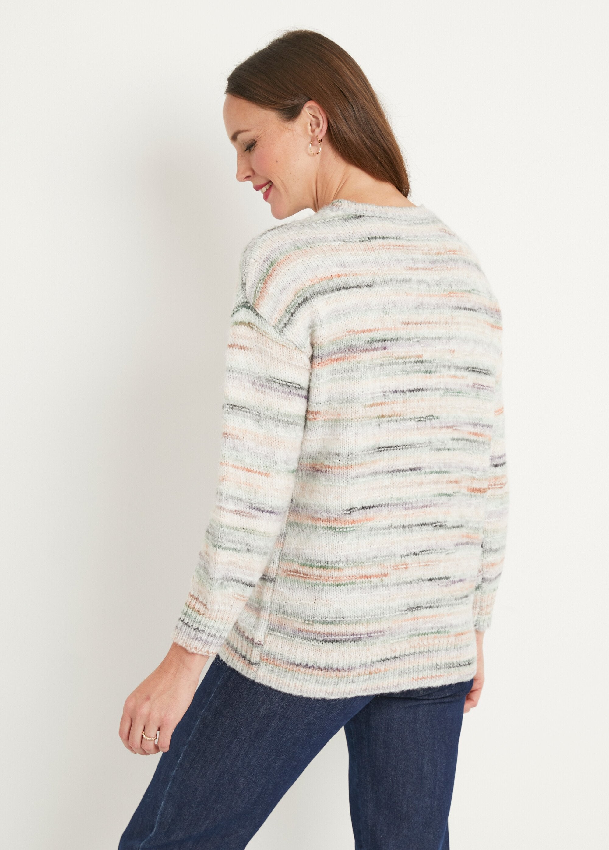 Pull_chaud_mouliné_col_rond_avec_laine_Mandarine_et_vert_DO1_slim