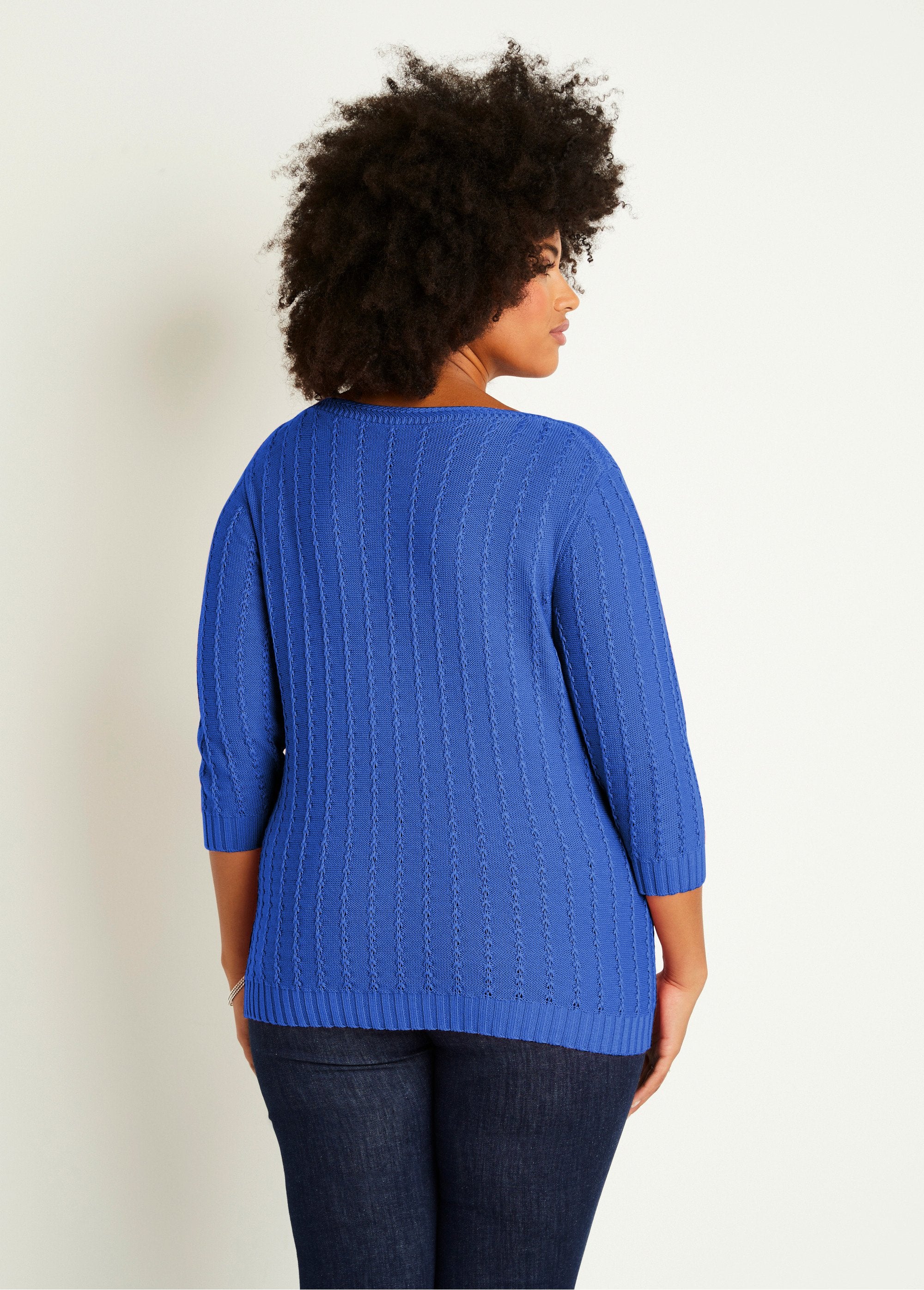 Trui_met_3/4_mouwen_en_boothals_BLAUW_DO1_curvy