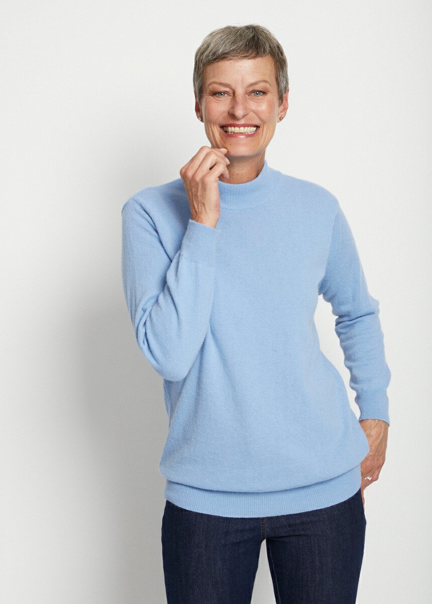 Pull_chaud_col_montant_avec_laine_et_angora_Bleu_FA1_slim