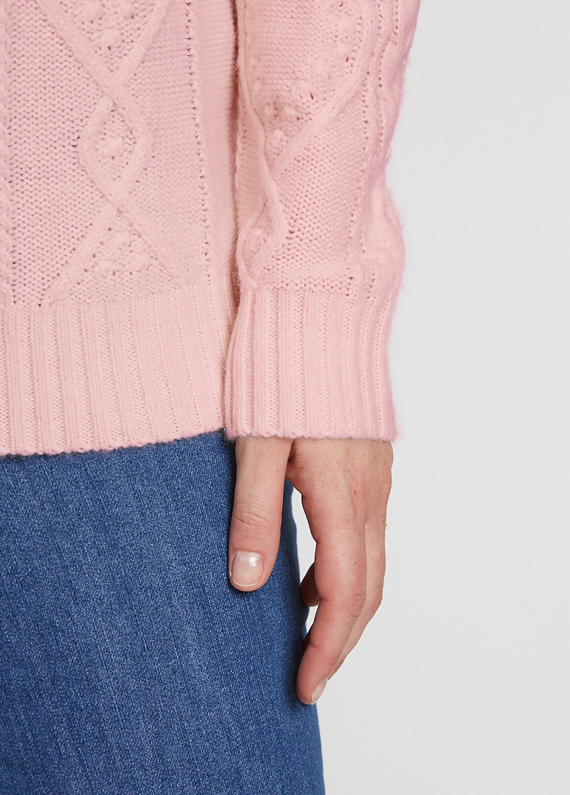 Pull_chaud_court_col_montant_torsades_Rose_DE1_slim