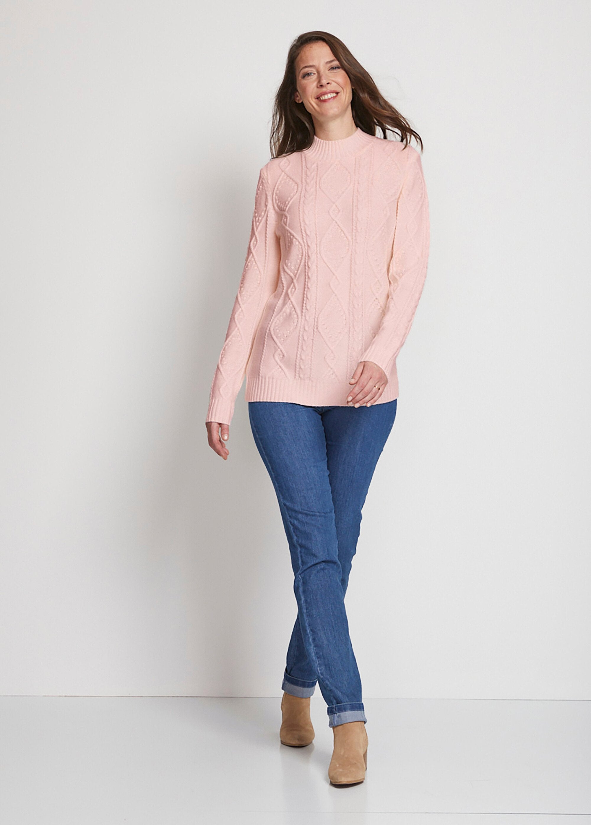 Pull_chaud_court_col_montant_torsades_Rose_SF1_slim