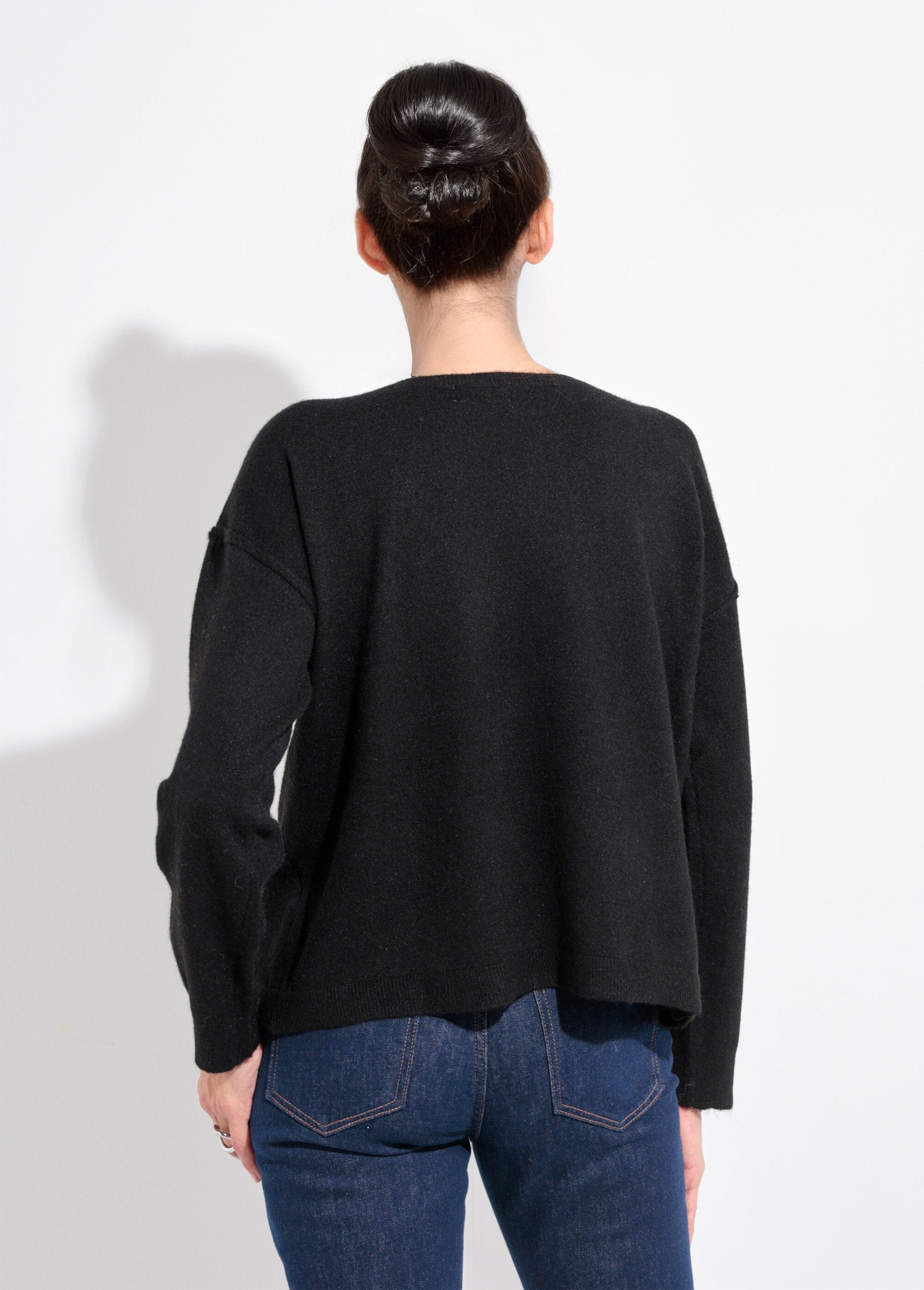 Pull_col_rond_dégagé_chaud_avec_laine_Noir_DO1_slim